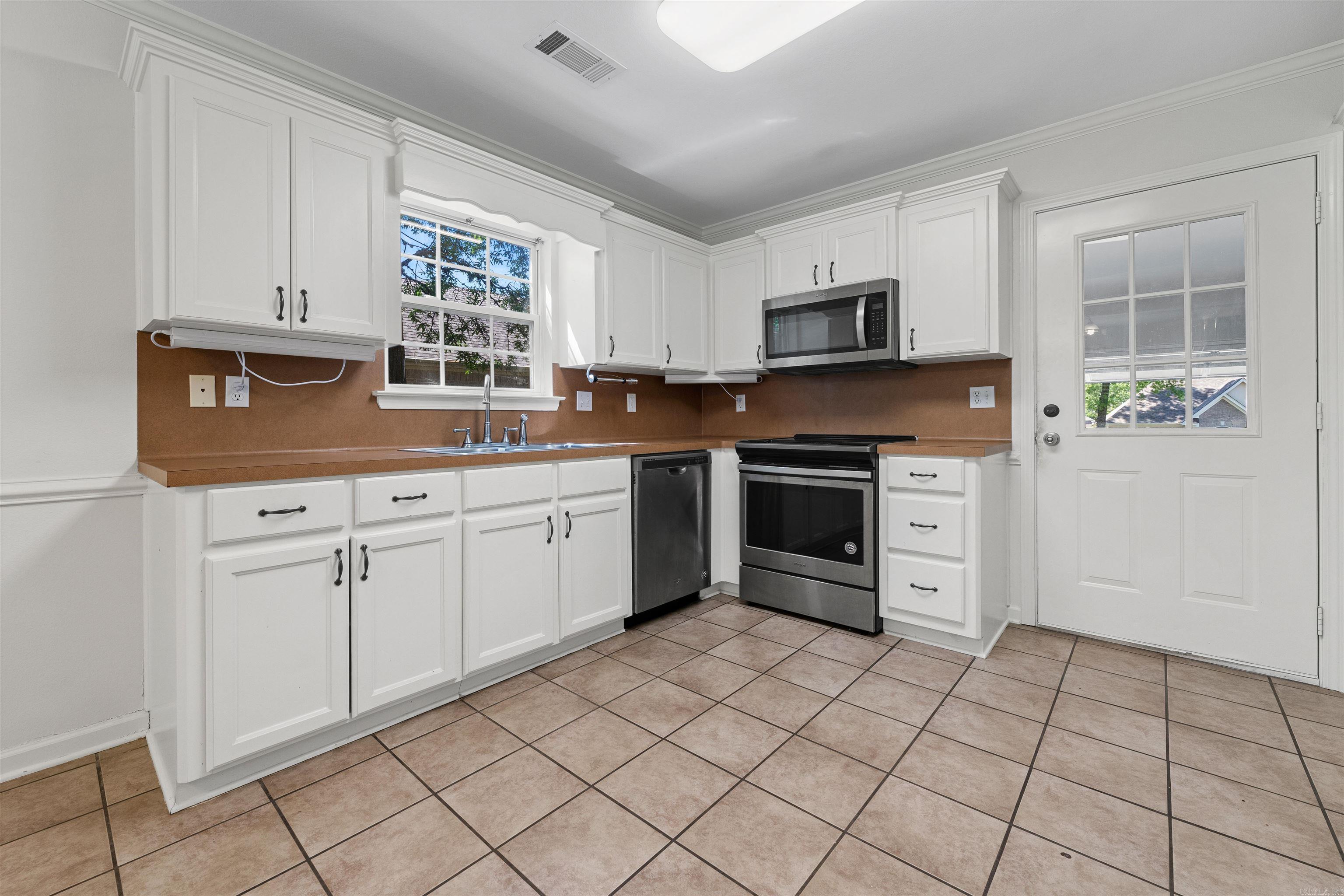 45 Magness Creek  Cabot, AR