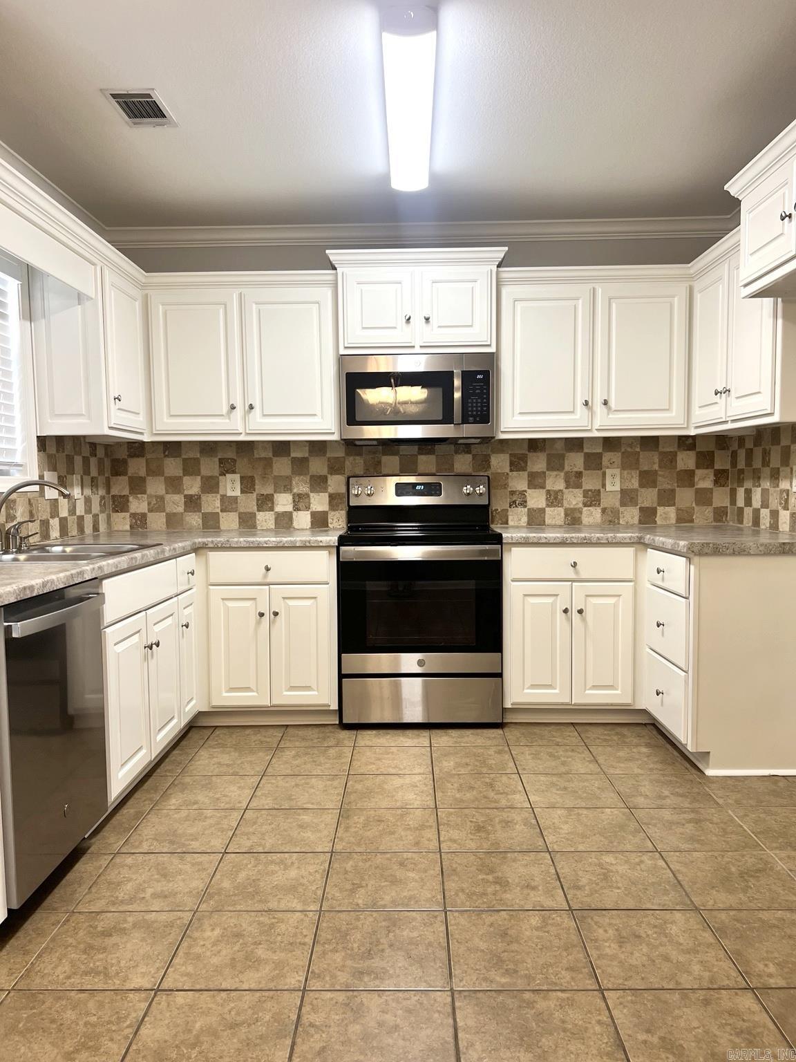 267 Creek View  Austin, AR