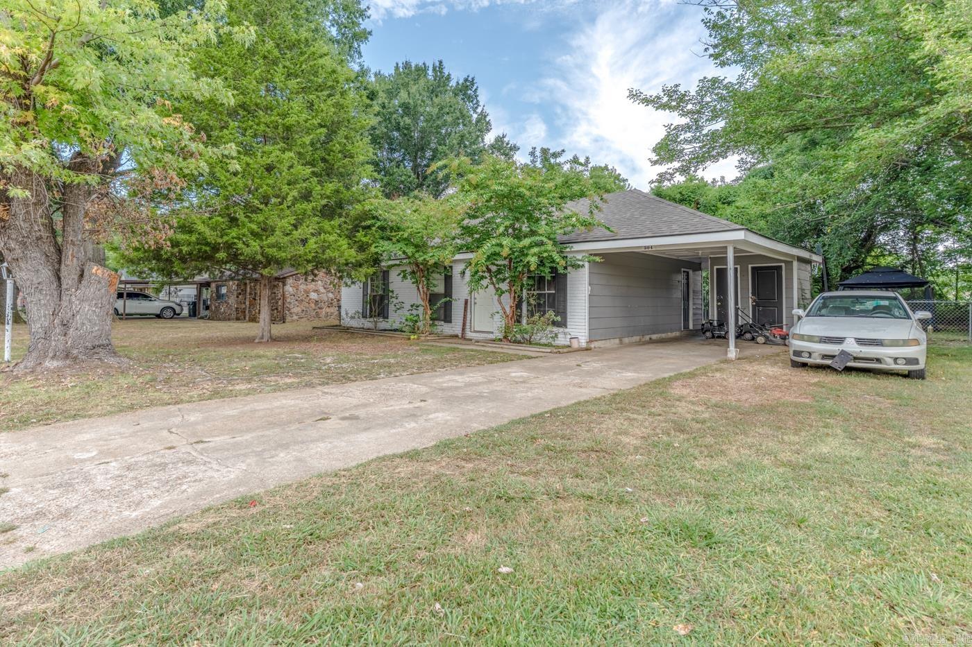 304 W Alpine St  Jonesboro, AR