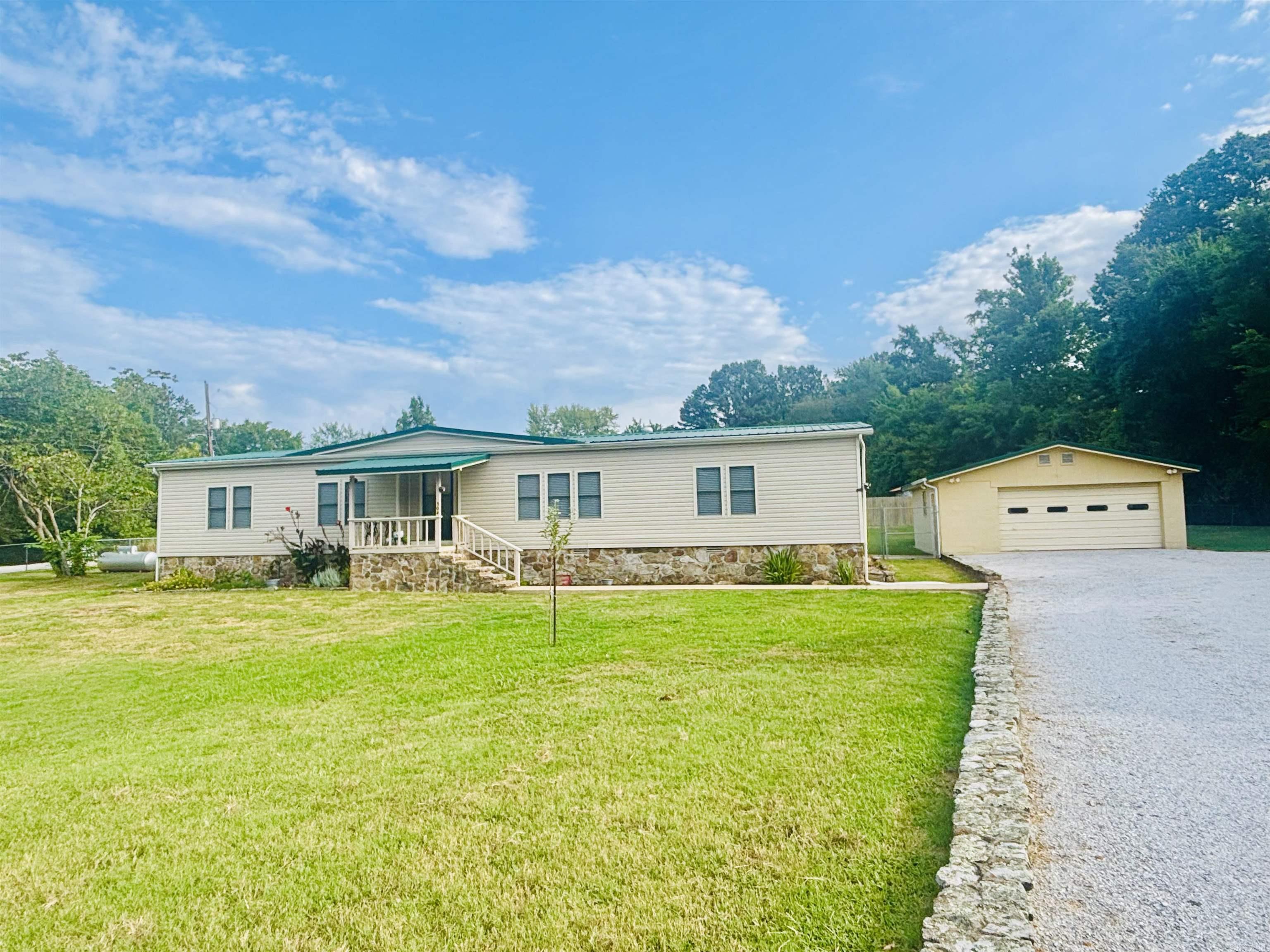 304 Evans  Mountain View, AR