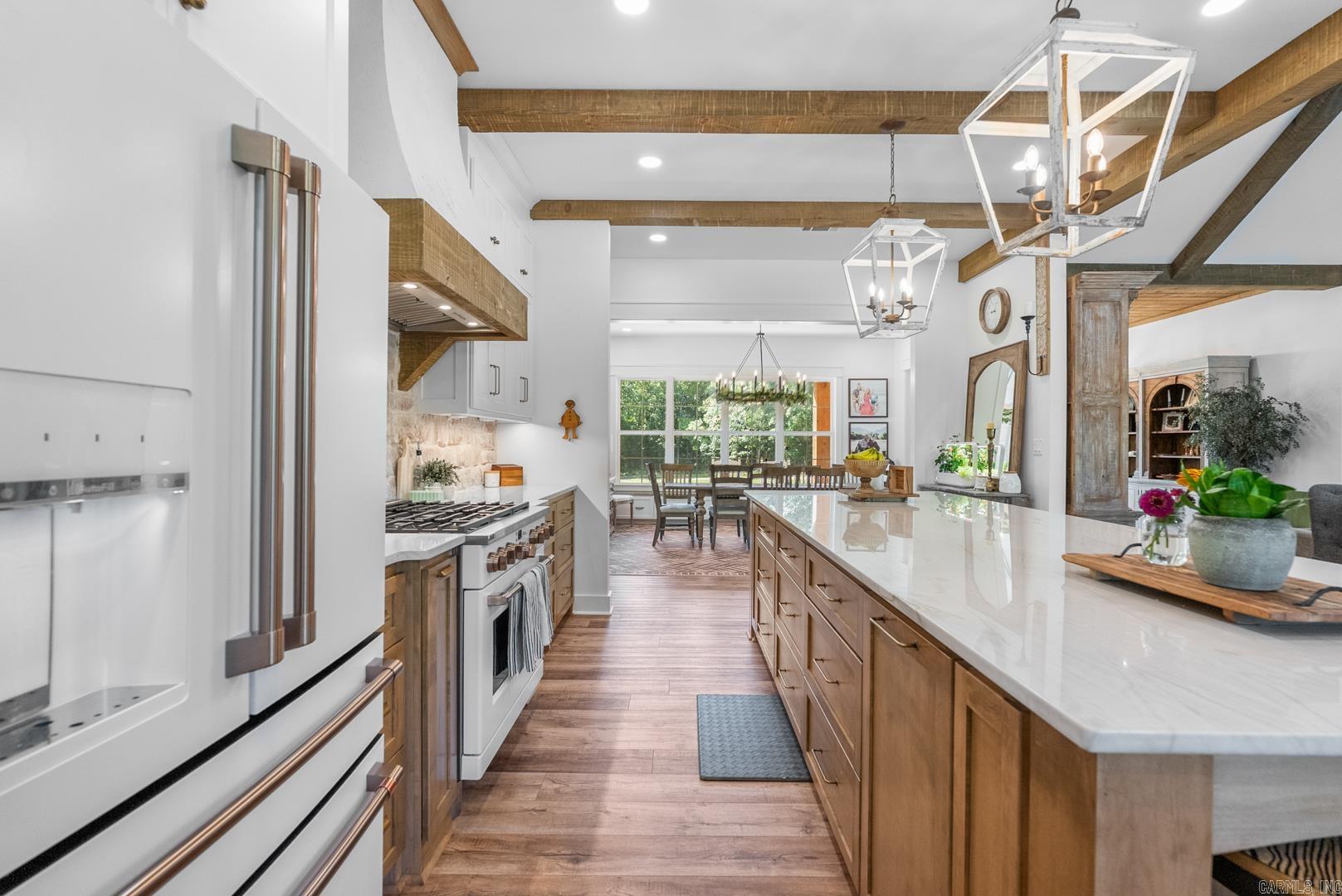 2995 Cresthaven  Conway, AR