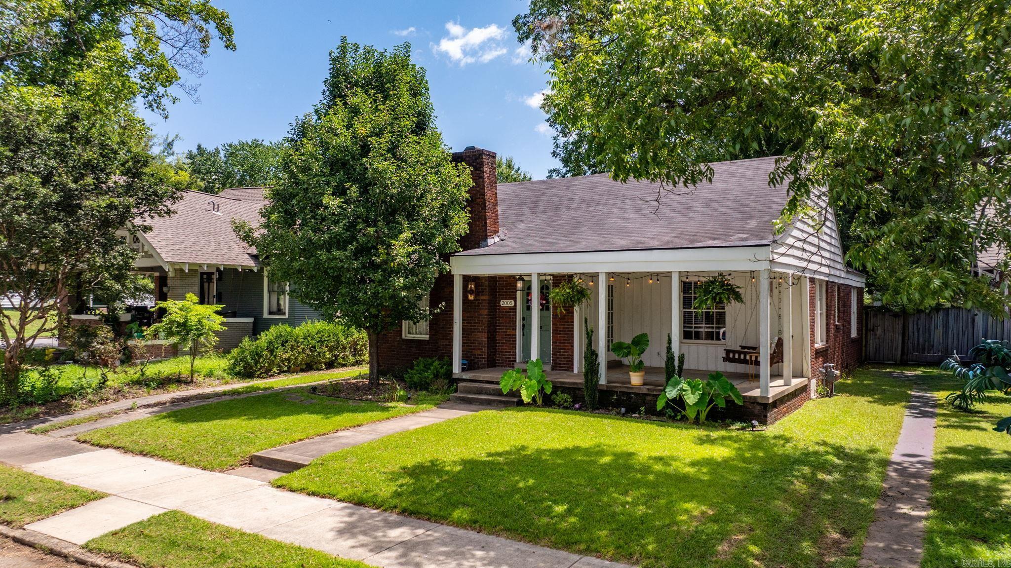 2005 S State  Little Rock, AR