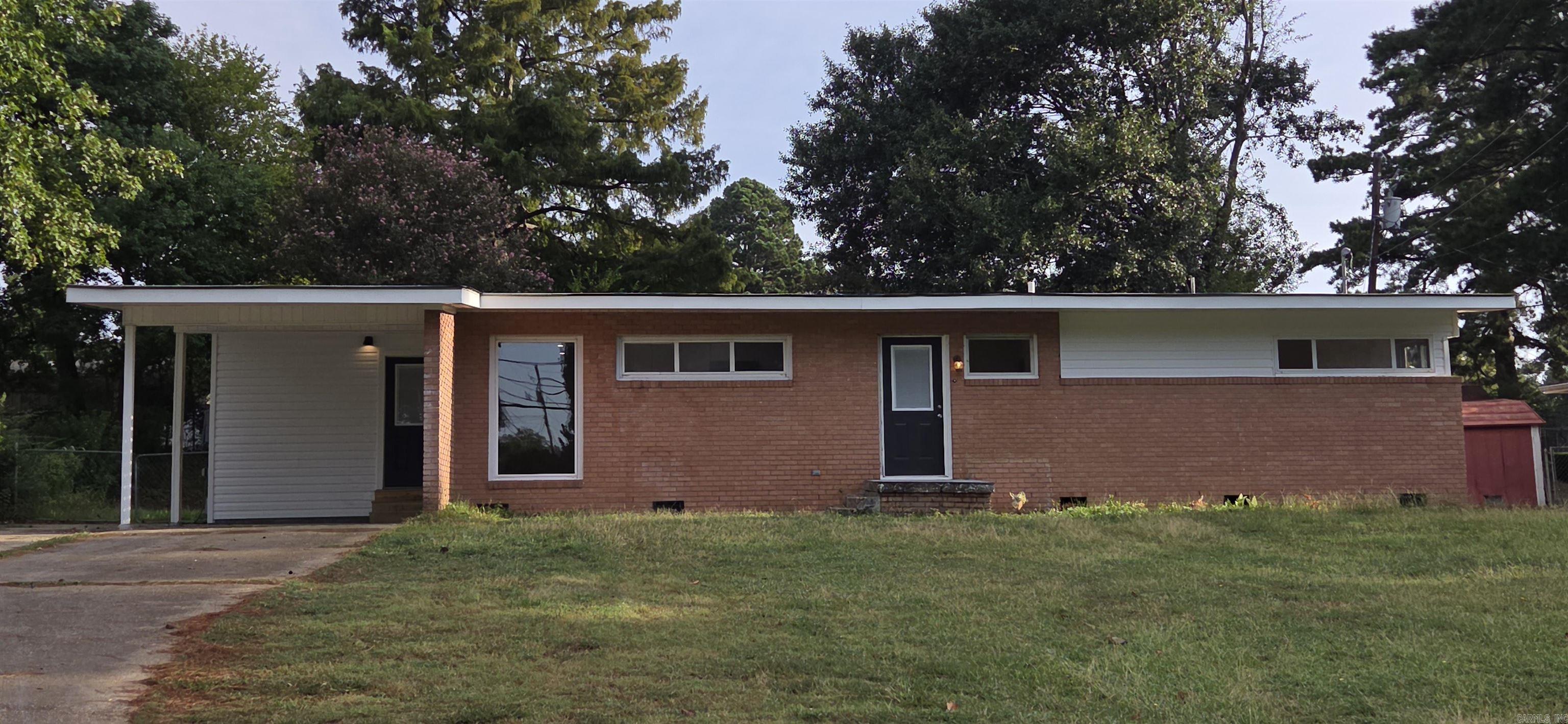 1920  Walnut  Arkadelphia, AR
