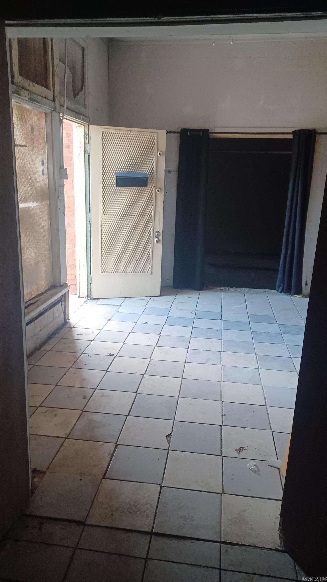 600 E 21ST Street — photo 3