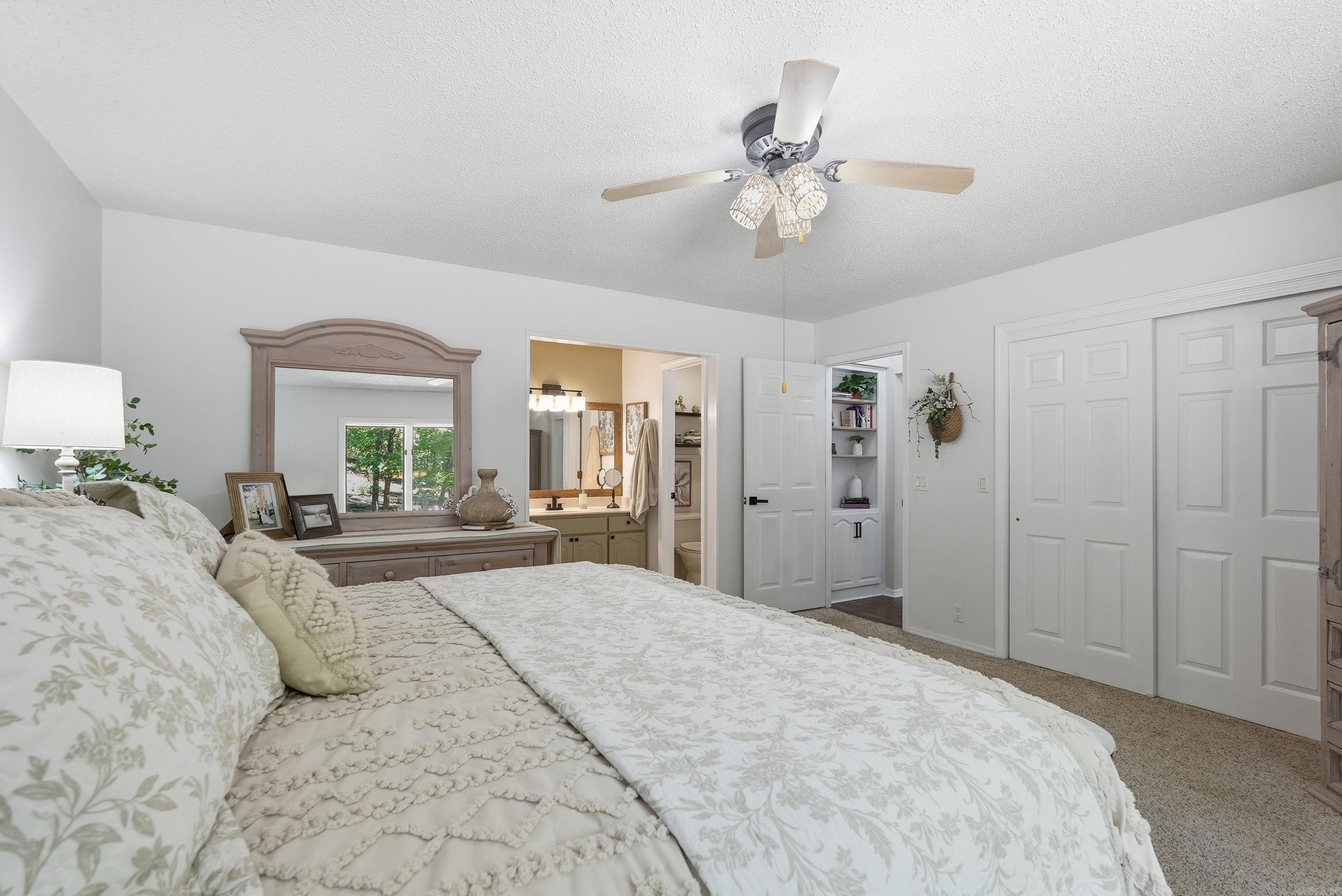 4 Ligadura Lane  Hot Springs Village, AR