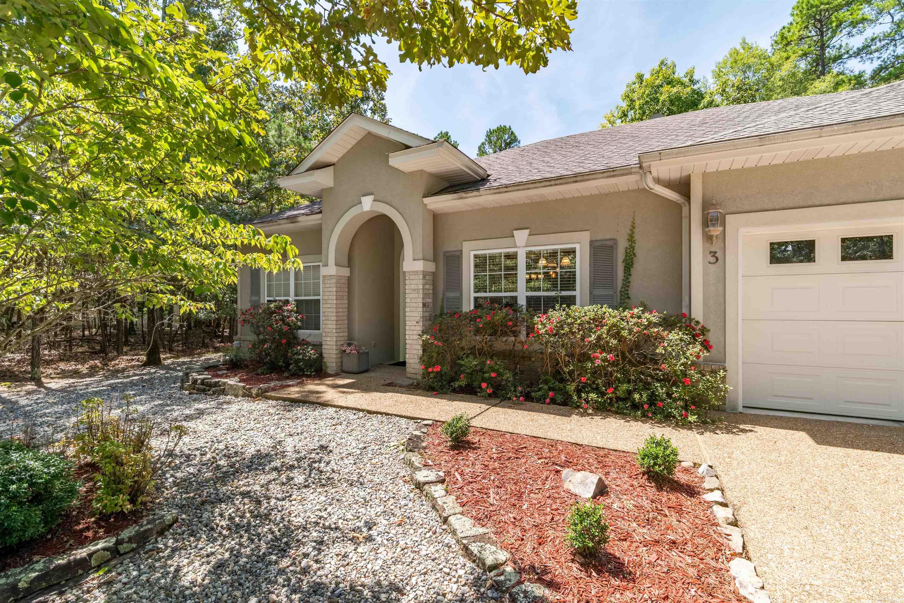 3  Jaguar Ln  Hot Springs Village, AR