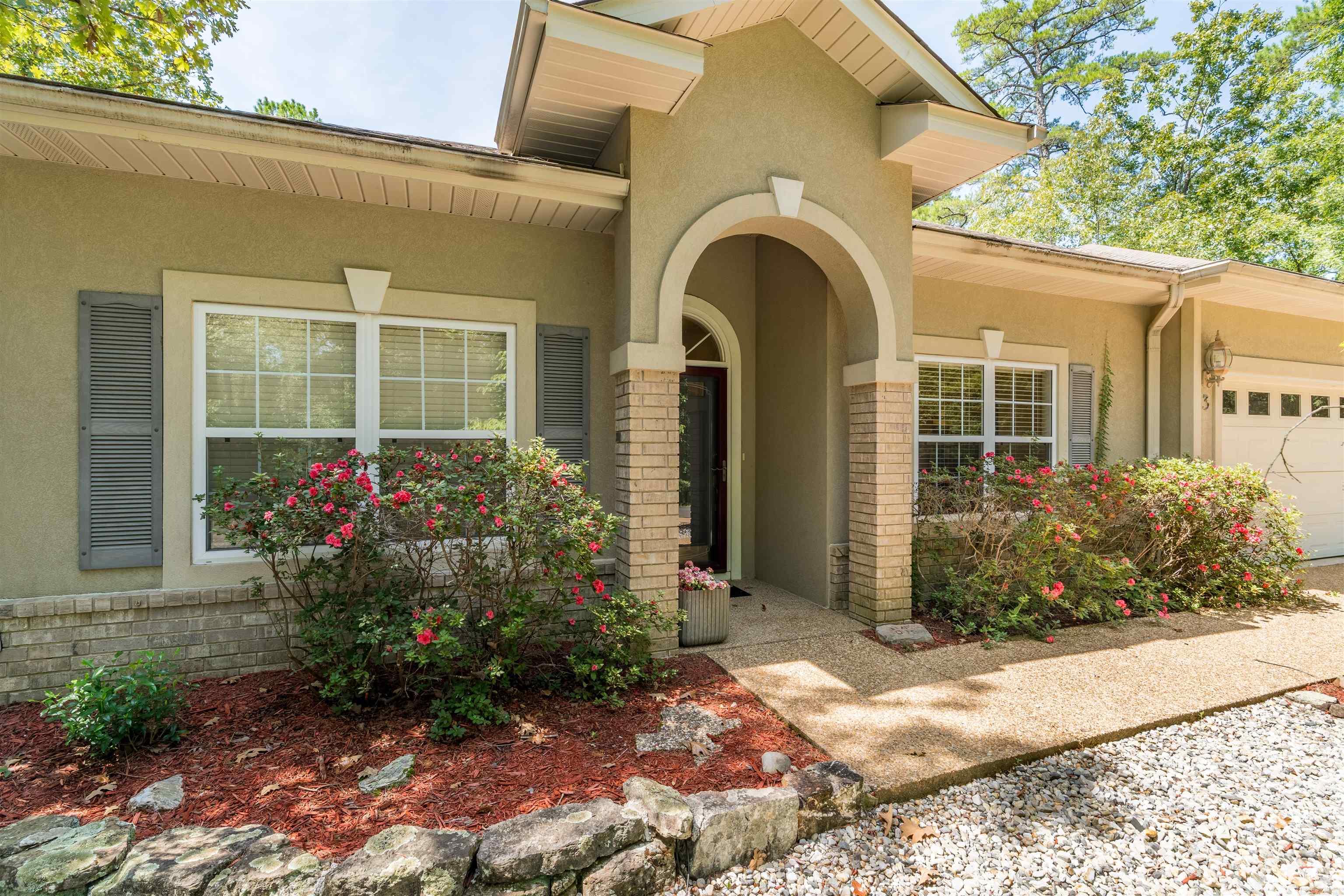3 Jaguar Ln  Hot Springs Village, AR