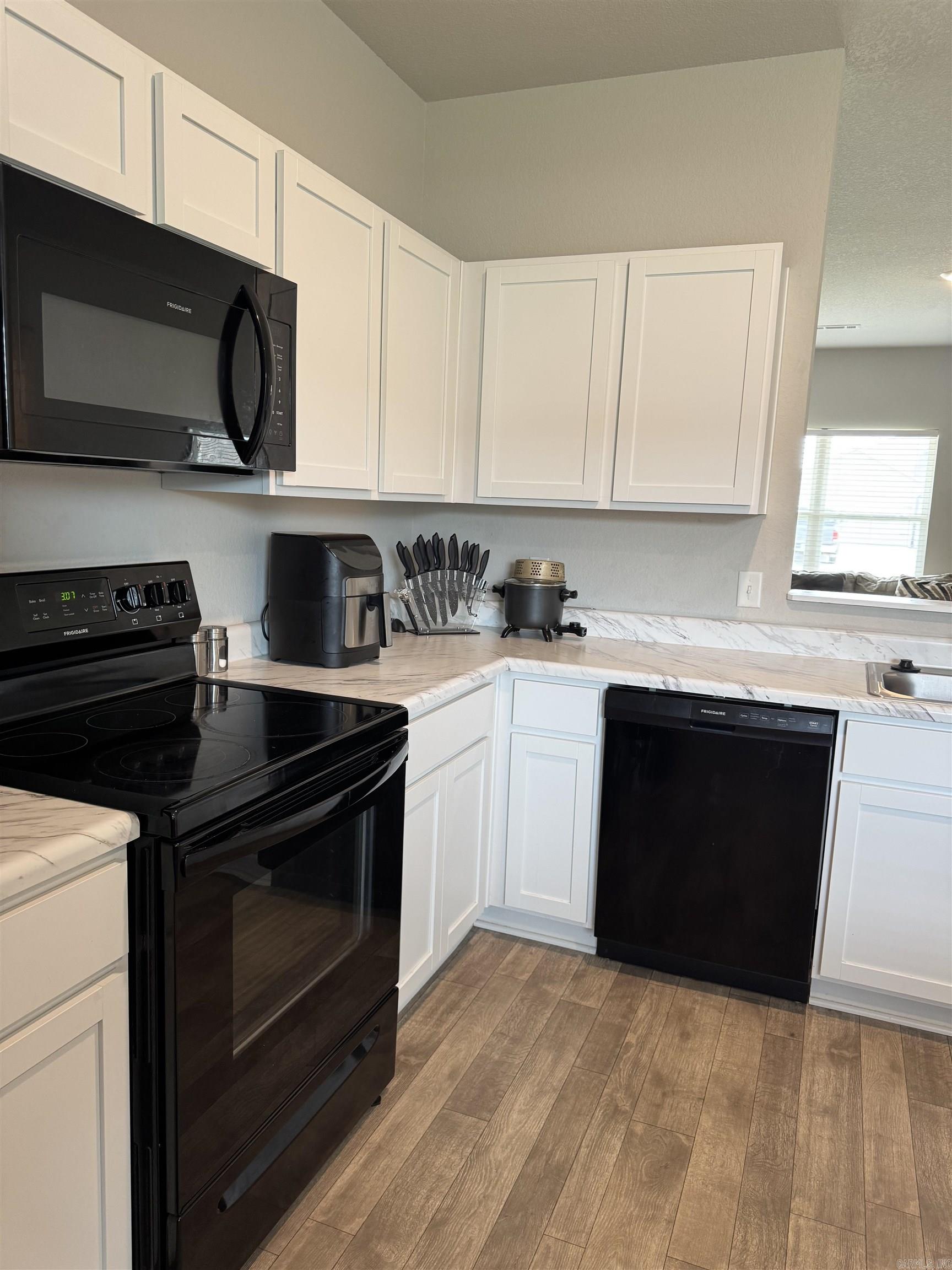 27 Sun Drenched  Conway, AR