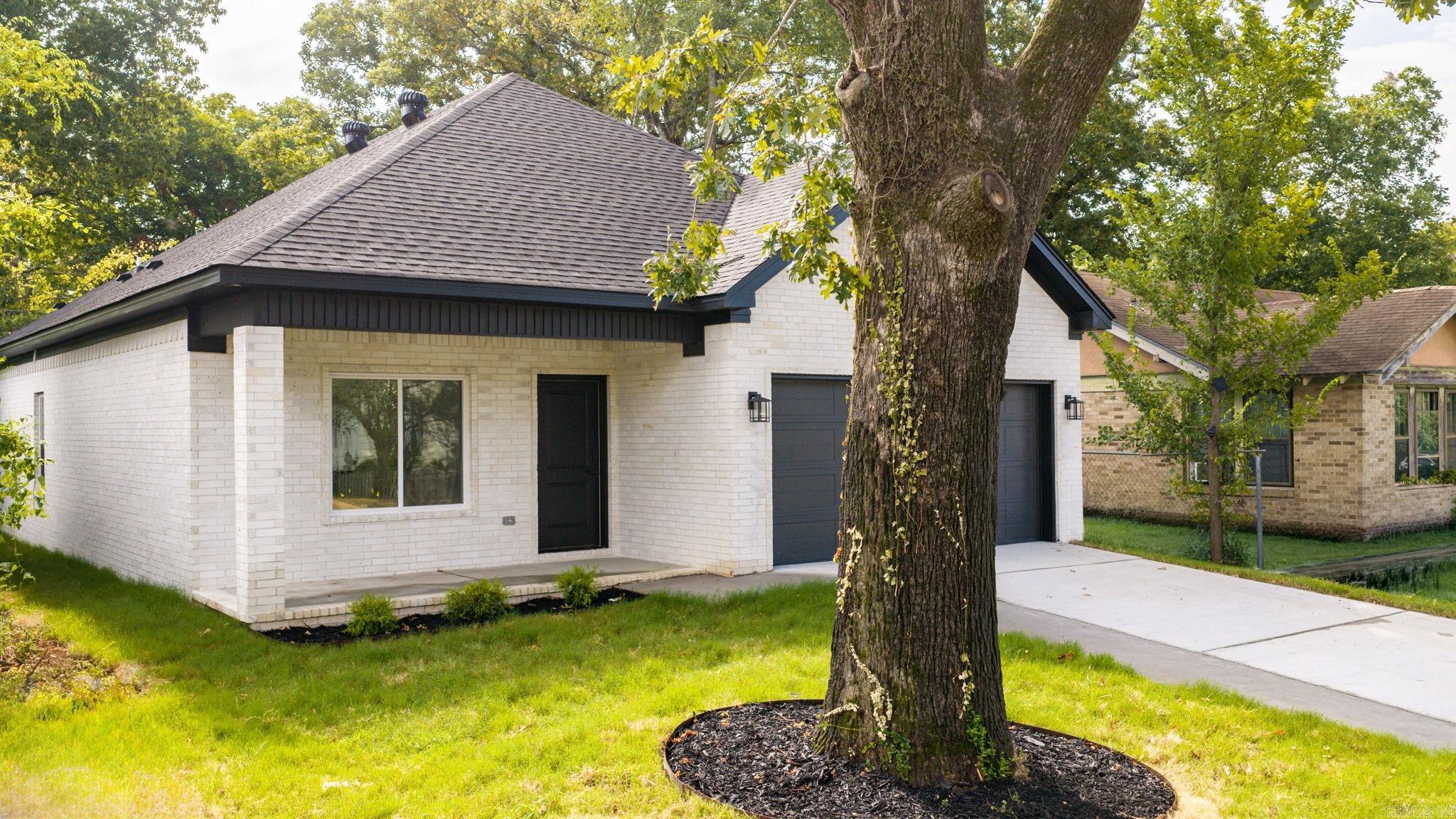2217 S PINE  Little Rock, AR