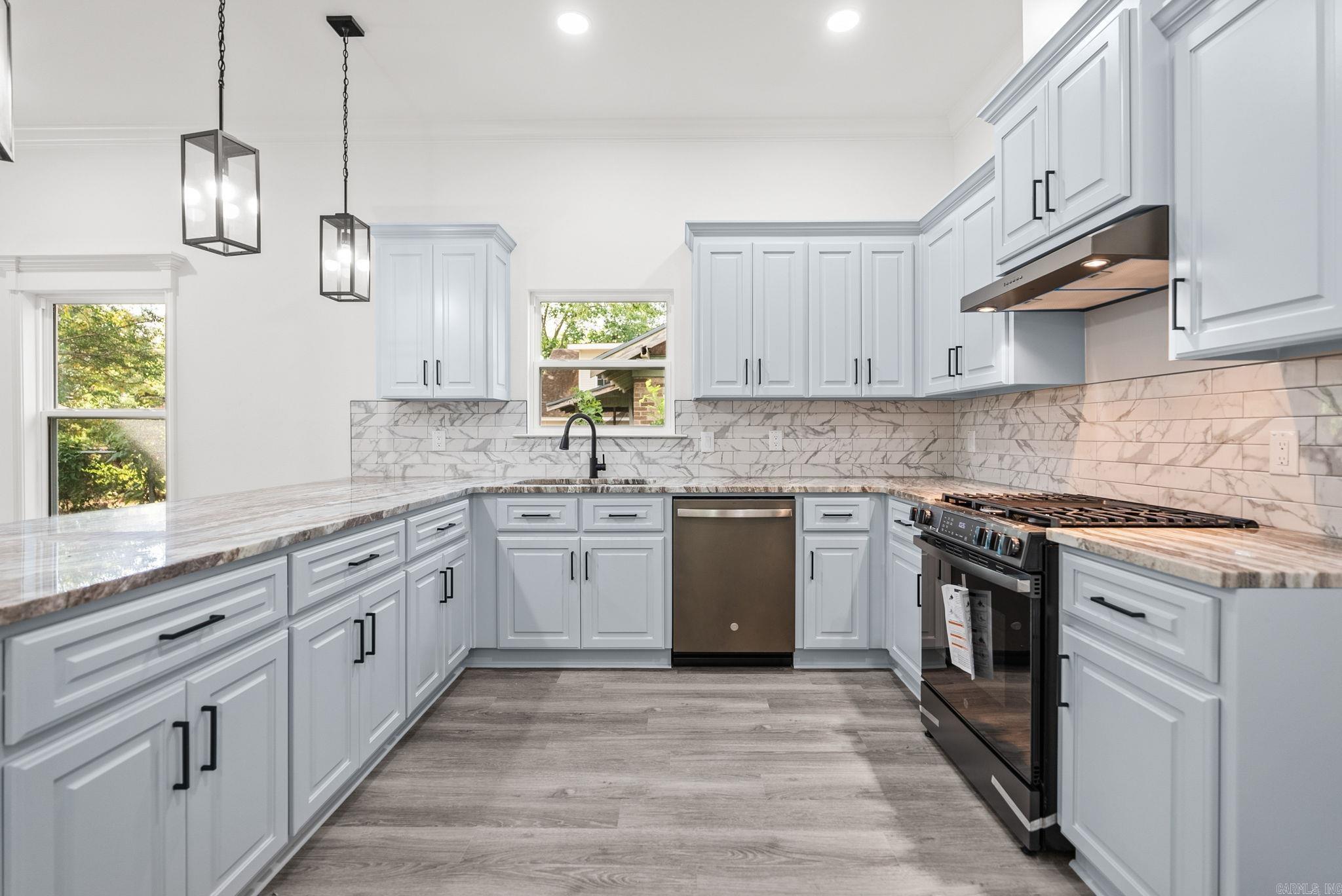 2217 S PINE  Little Rock, AR