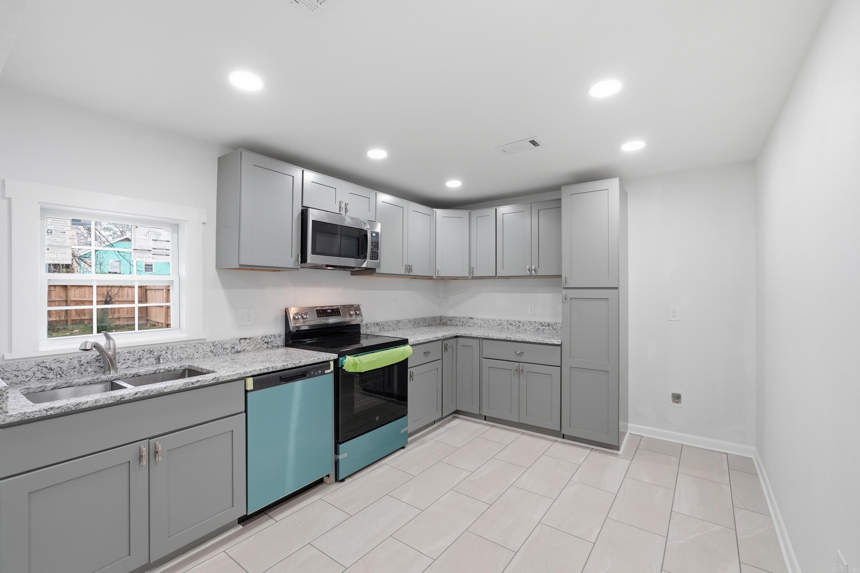 4522 W 21st  Little Rock, AR