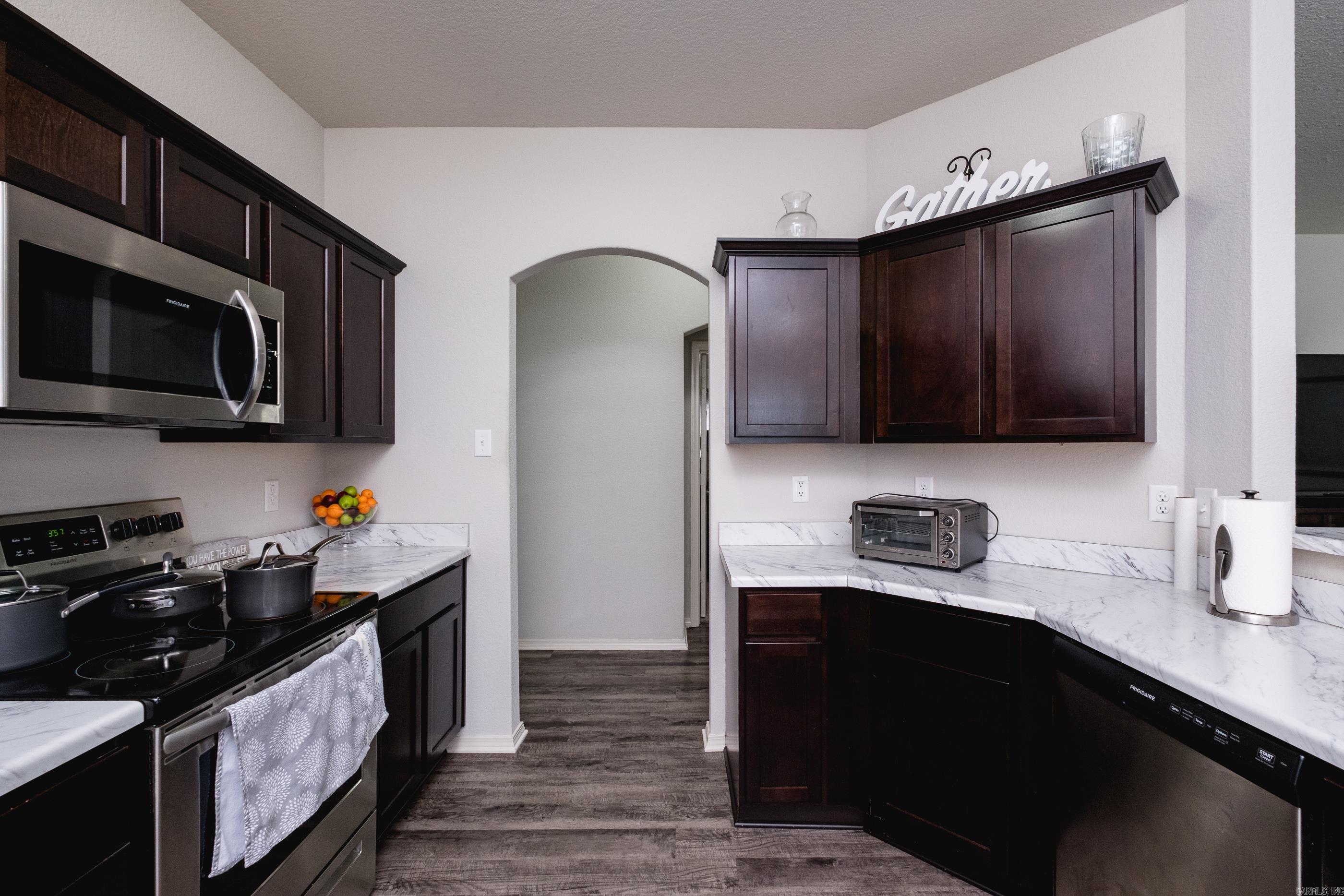 6496 Amalie  Alexander, AR