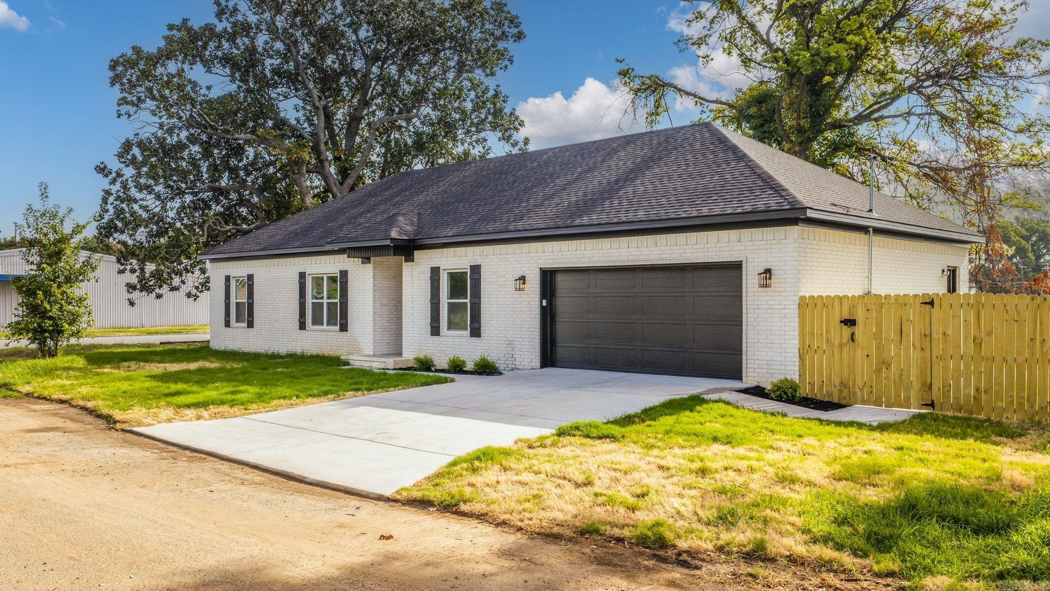 1400 E WASHINGTON  North Little Rock, AR