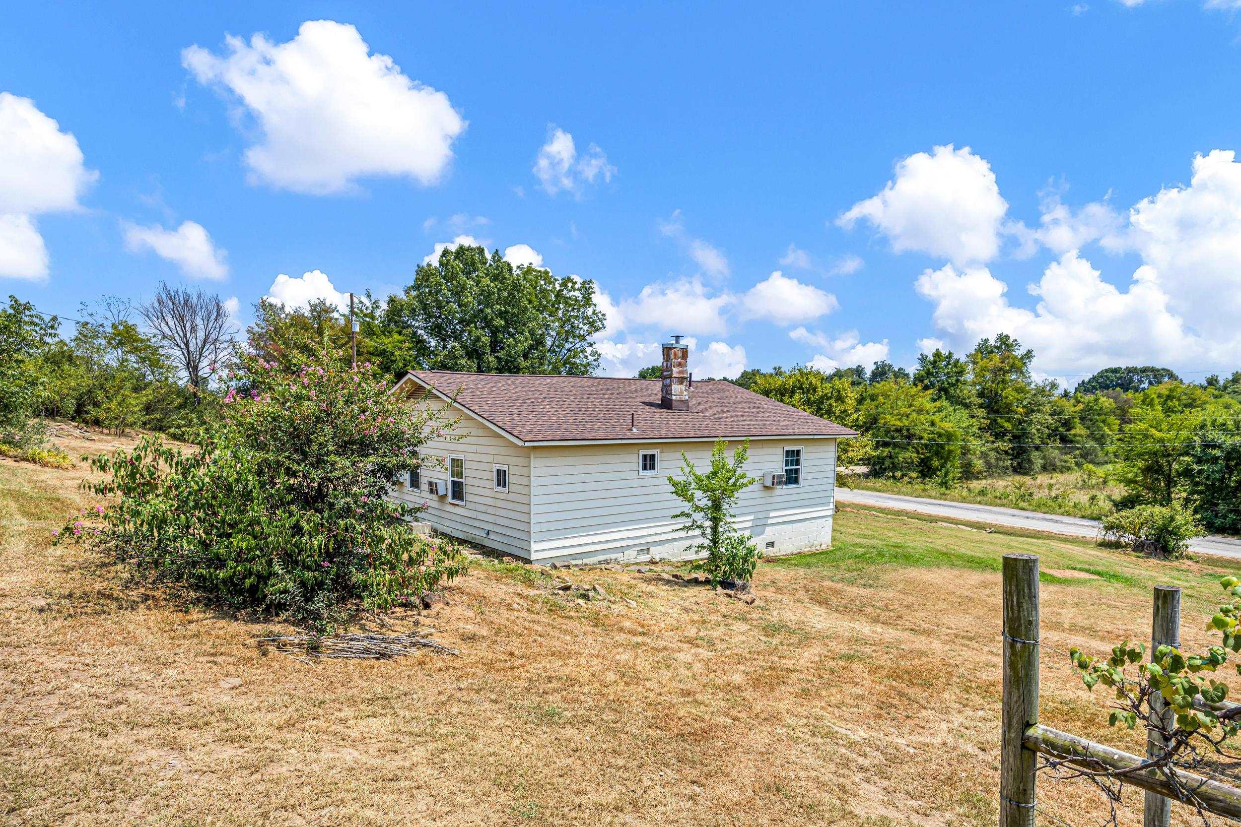 99 Sandtown  Morrilton, AR