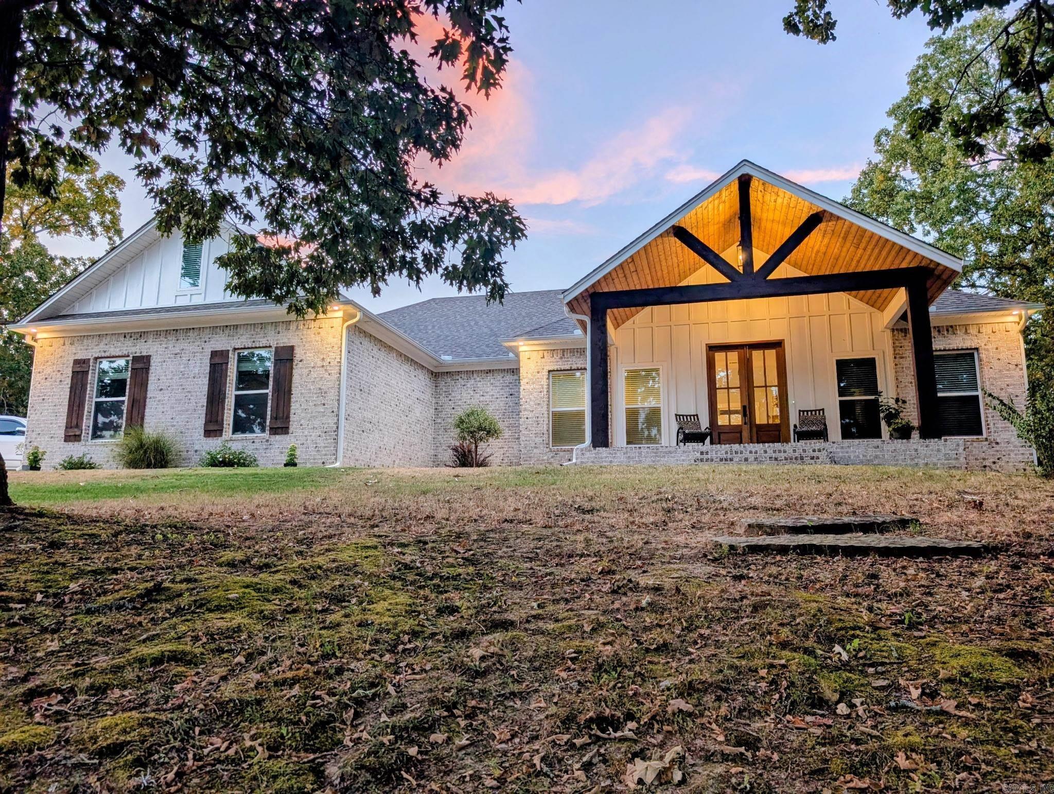 102  Merritt Road  Greenbrier, AR
