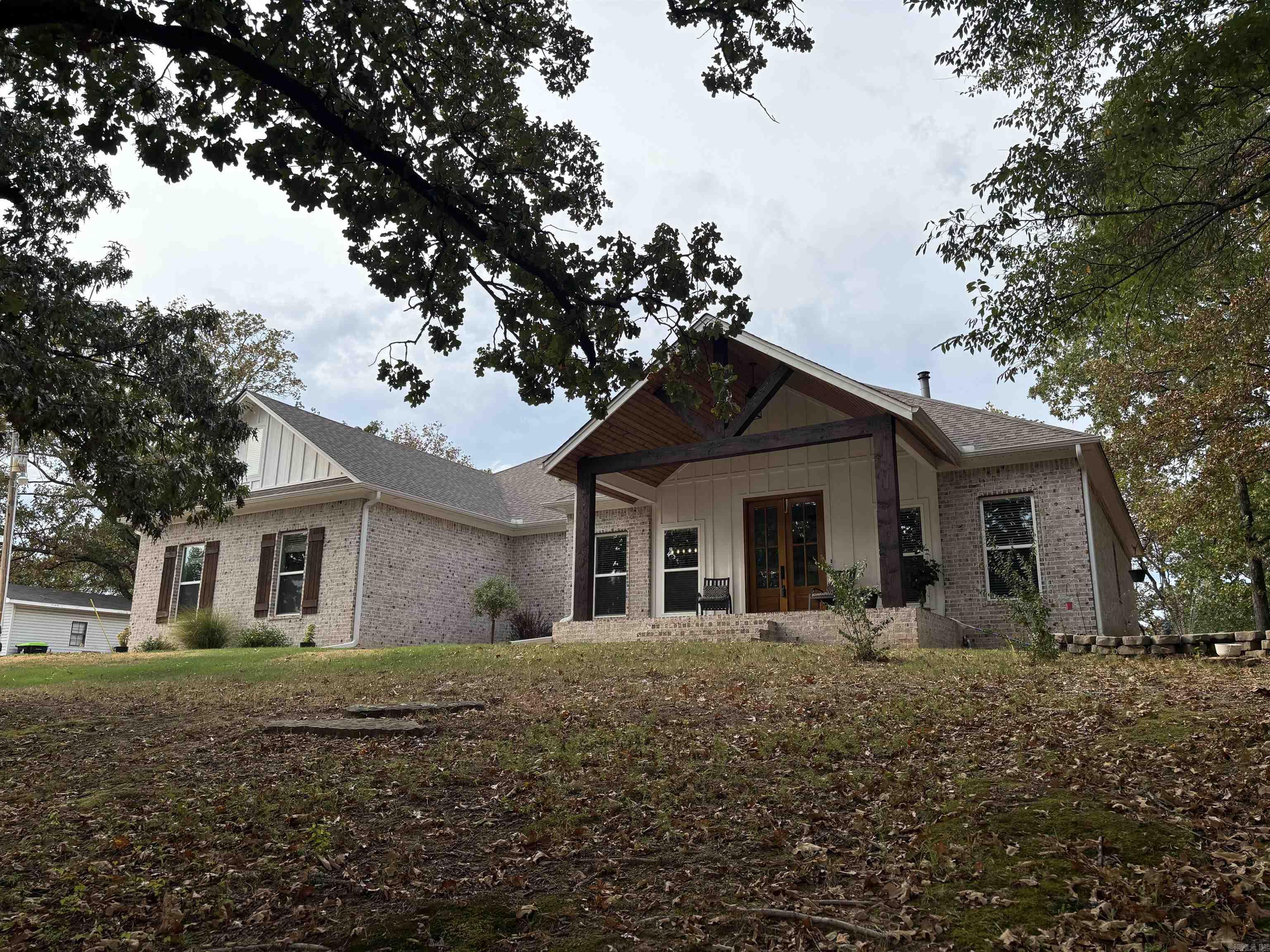 102 Merritt Road  Greenbrier, AR