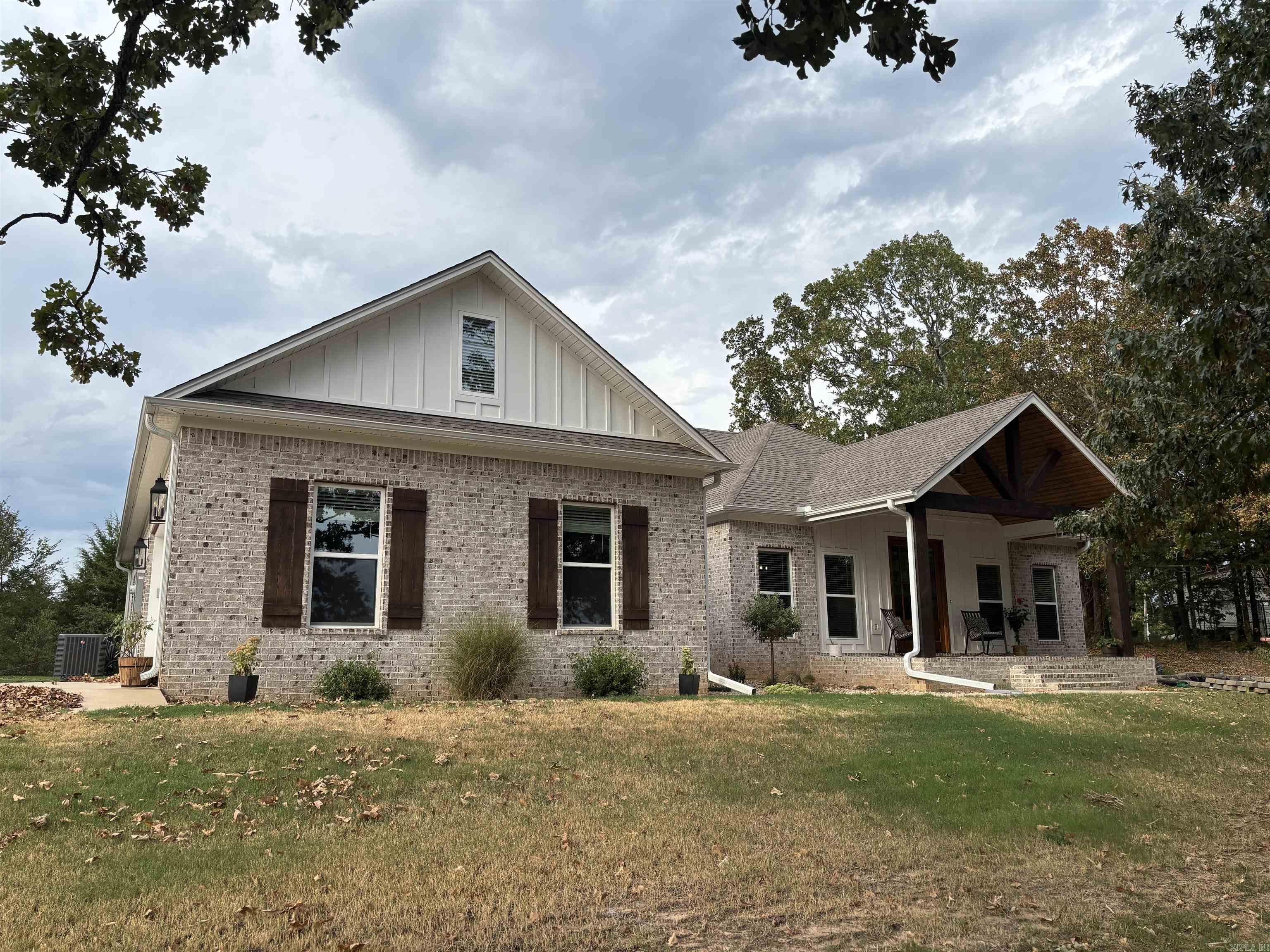 102 Merritt Road  Greenbrier, AR