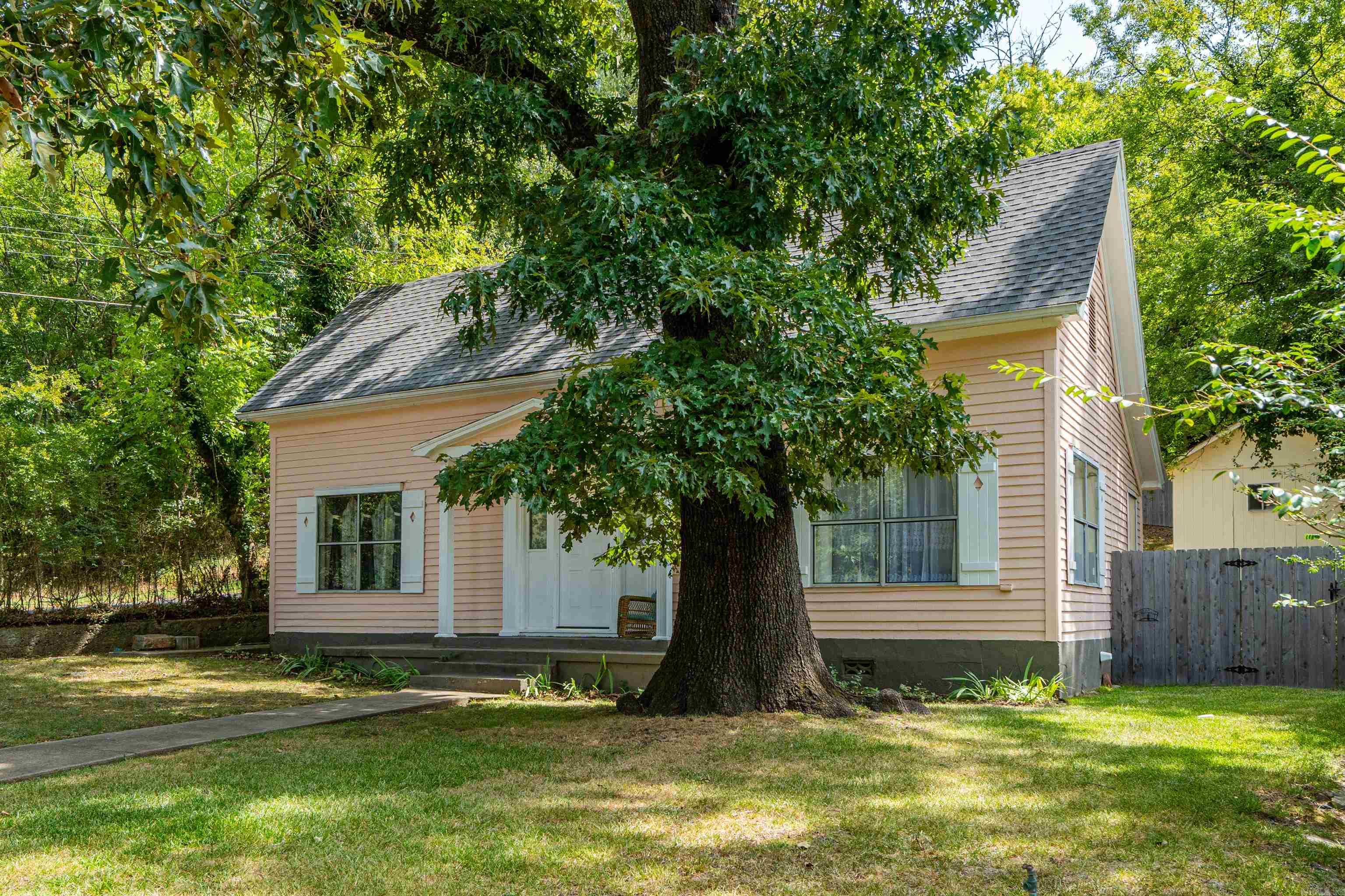 402 Pullman  Hot Springs, AR