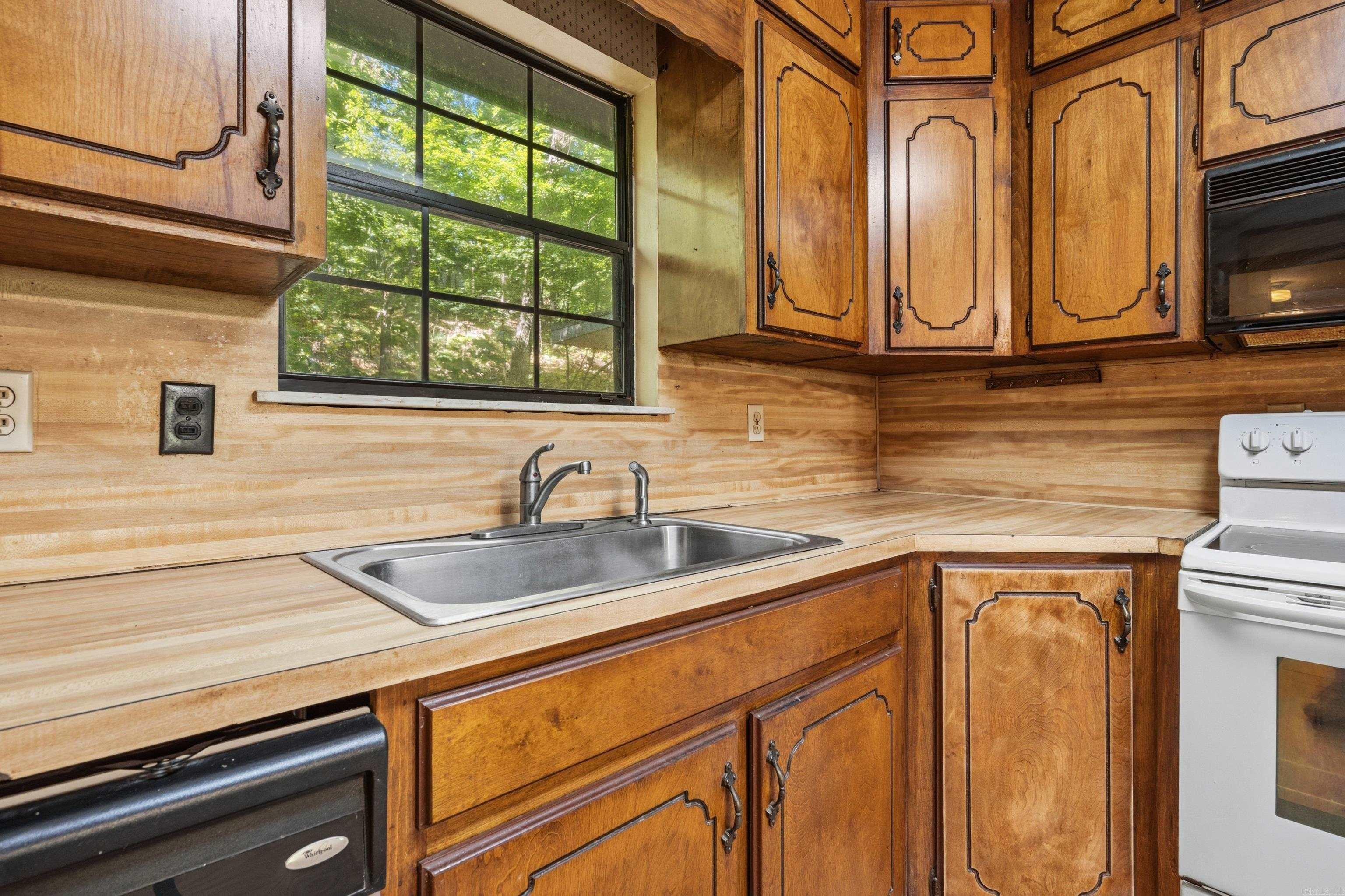 210 Lawrence  Hot Springs, AR