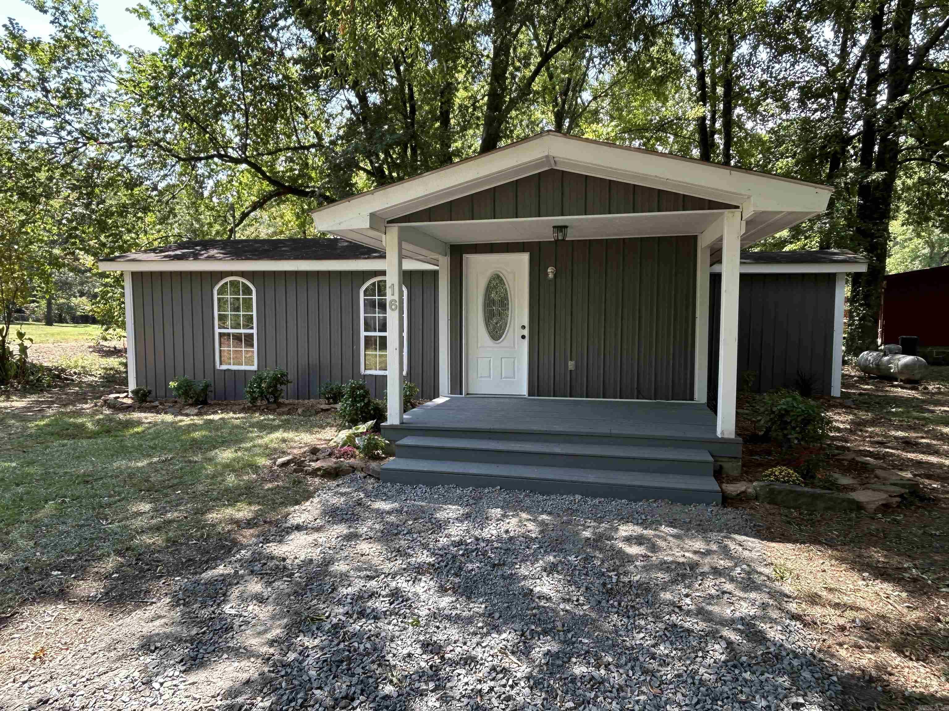 16 Garden  Morrilton, AR