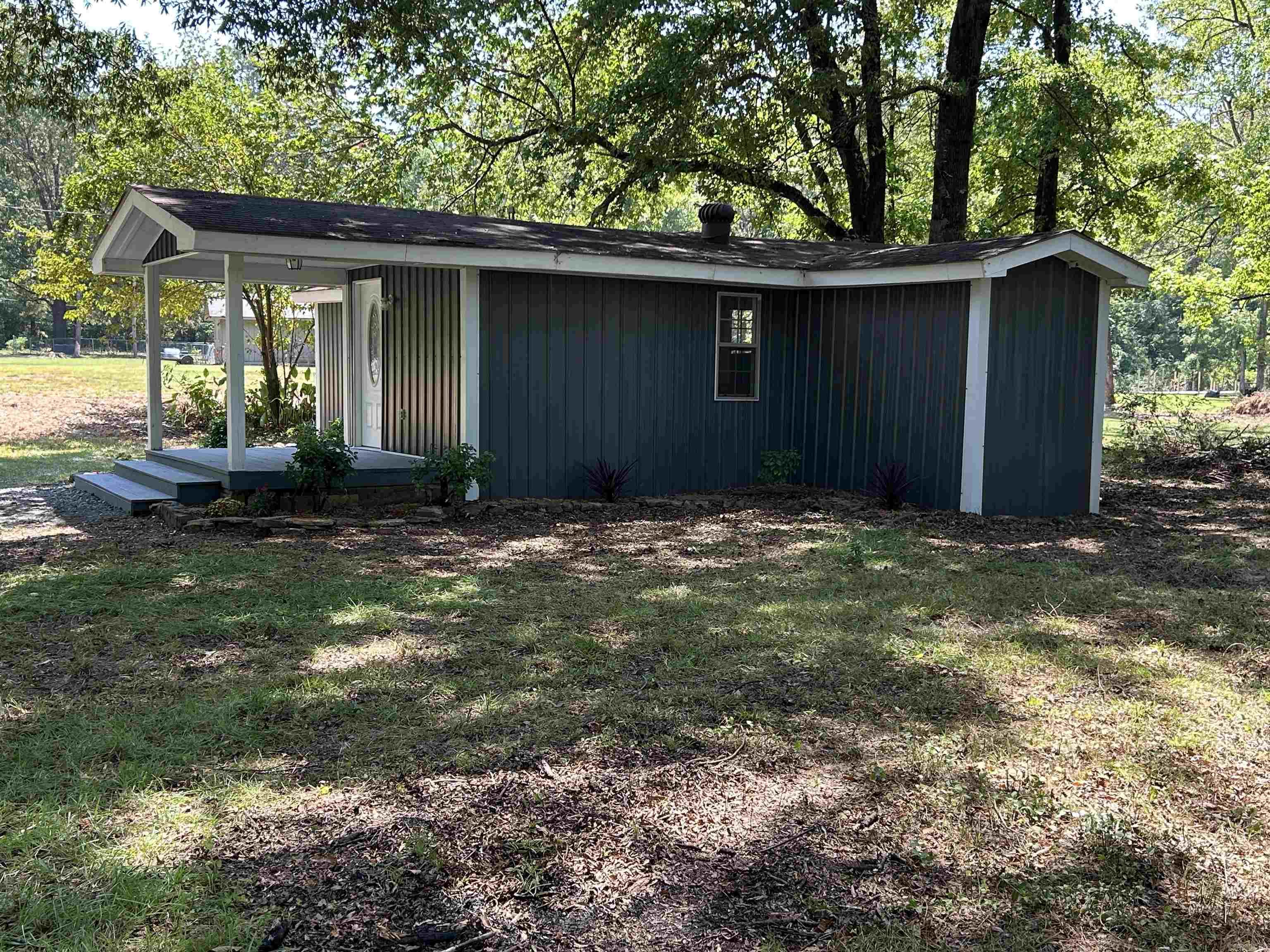 16 Garden  Morrilton, AR