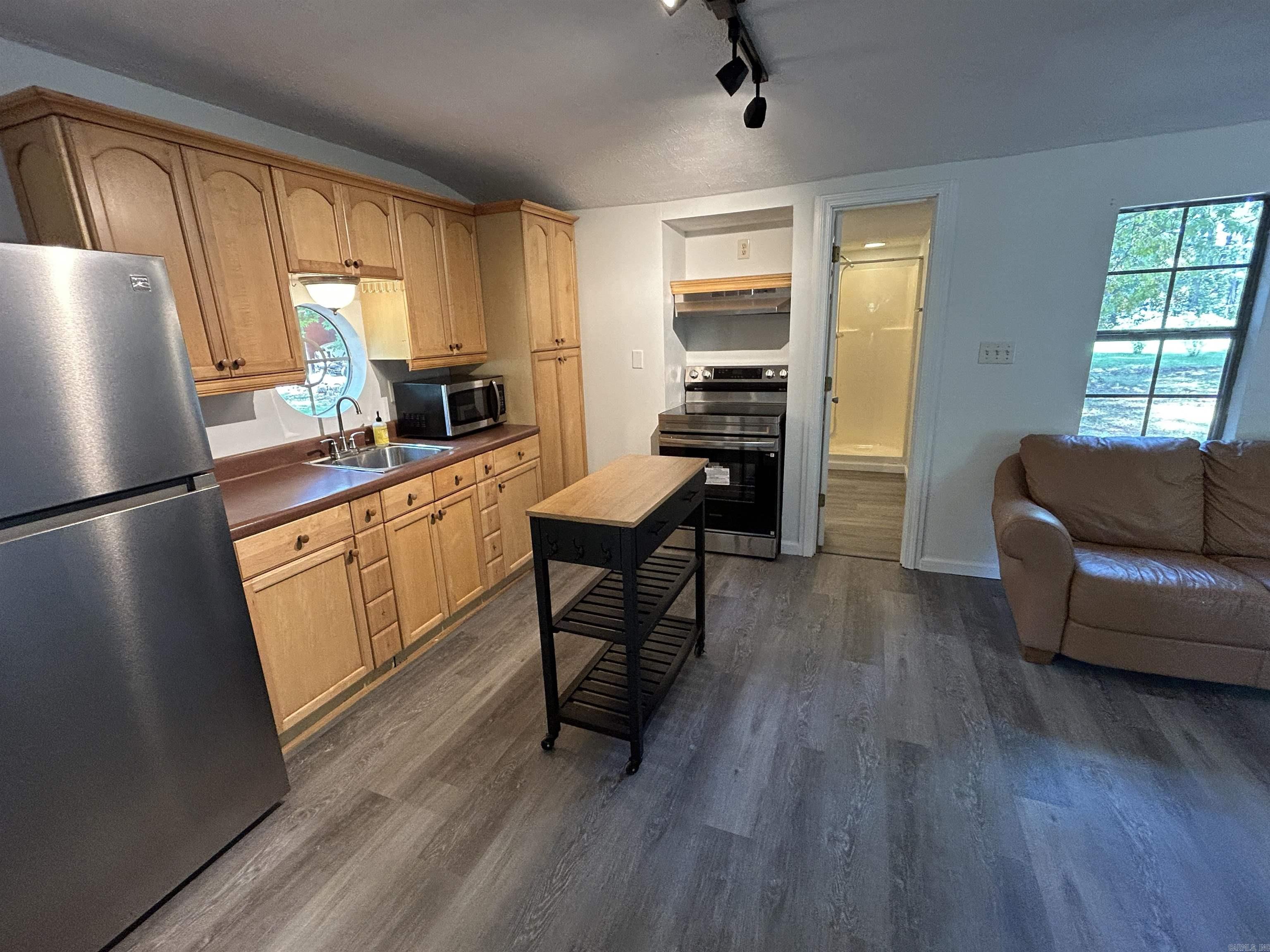 16 Garden  Morrilton, AR