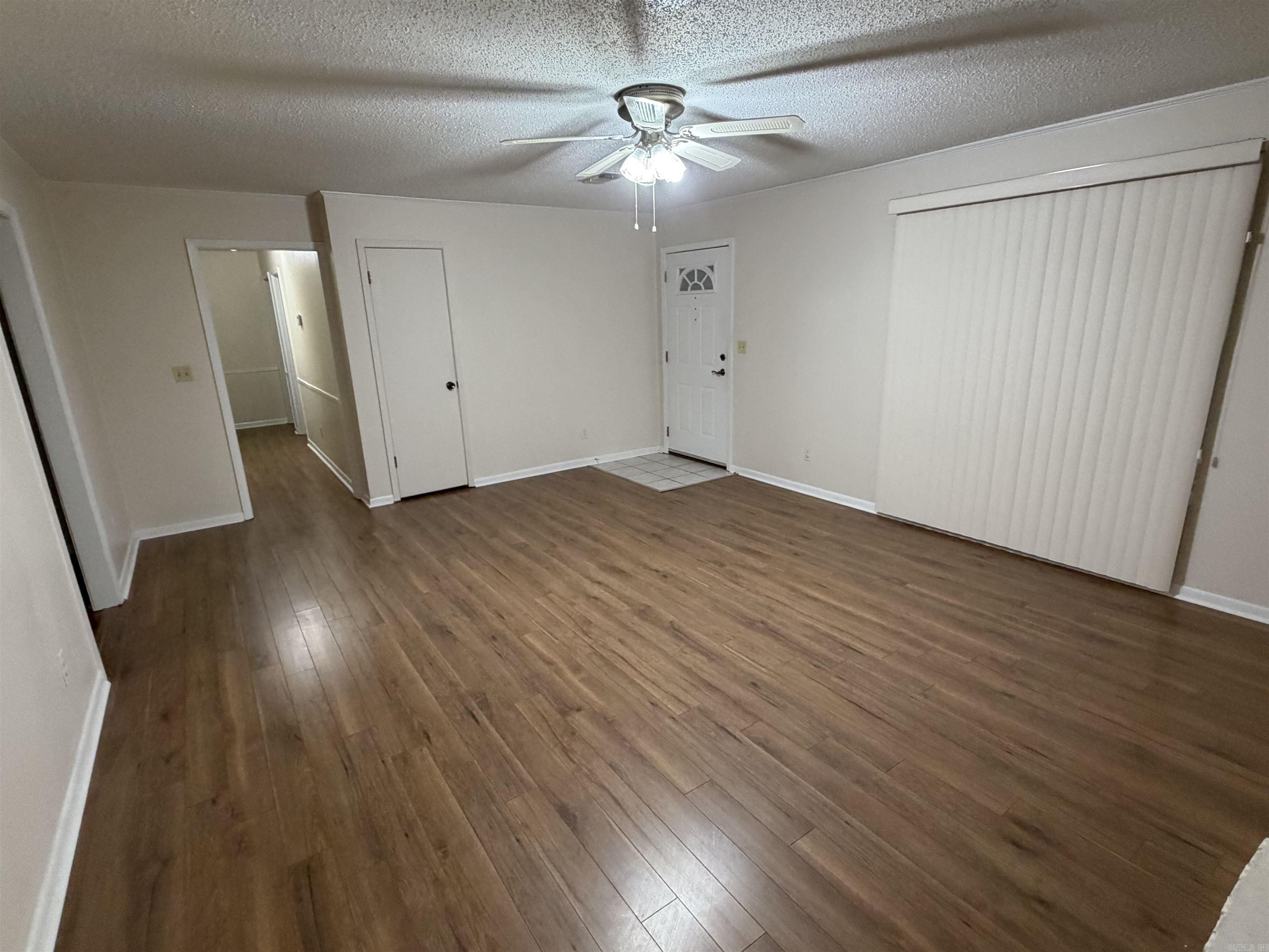 20 Independence — photo 2