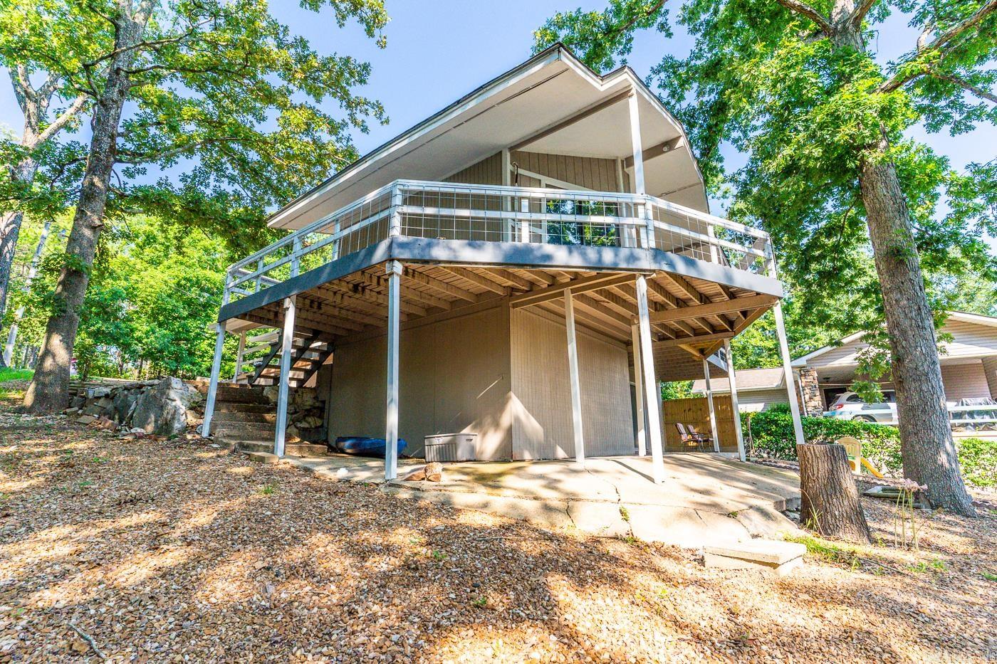 111 W Lakeshore Dr  Cherokee Village, AR