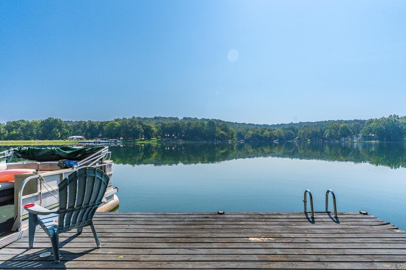 111 W Lakeshore Dr  Cherokee Village, AR