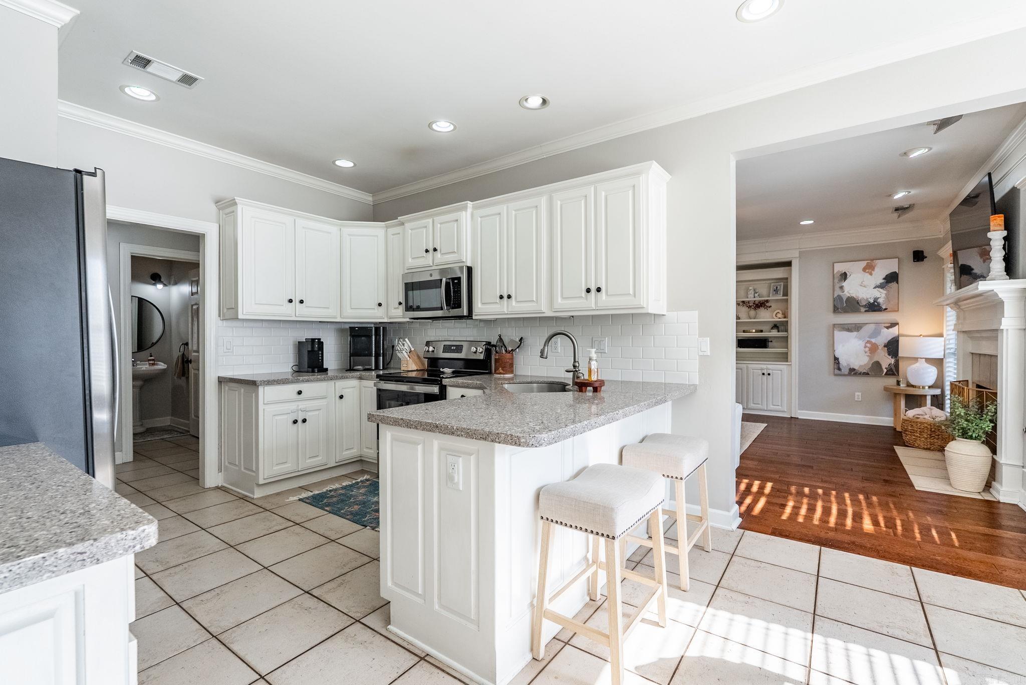 21 Duquesne  Little Rock, AR