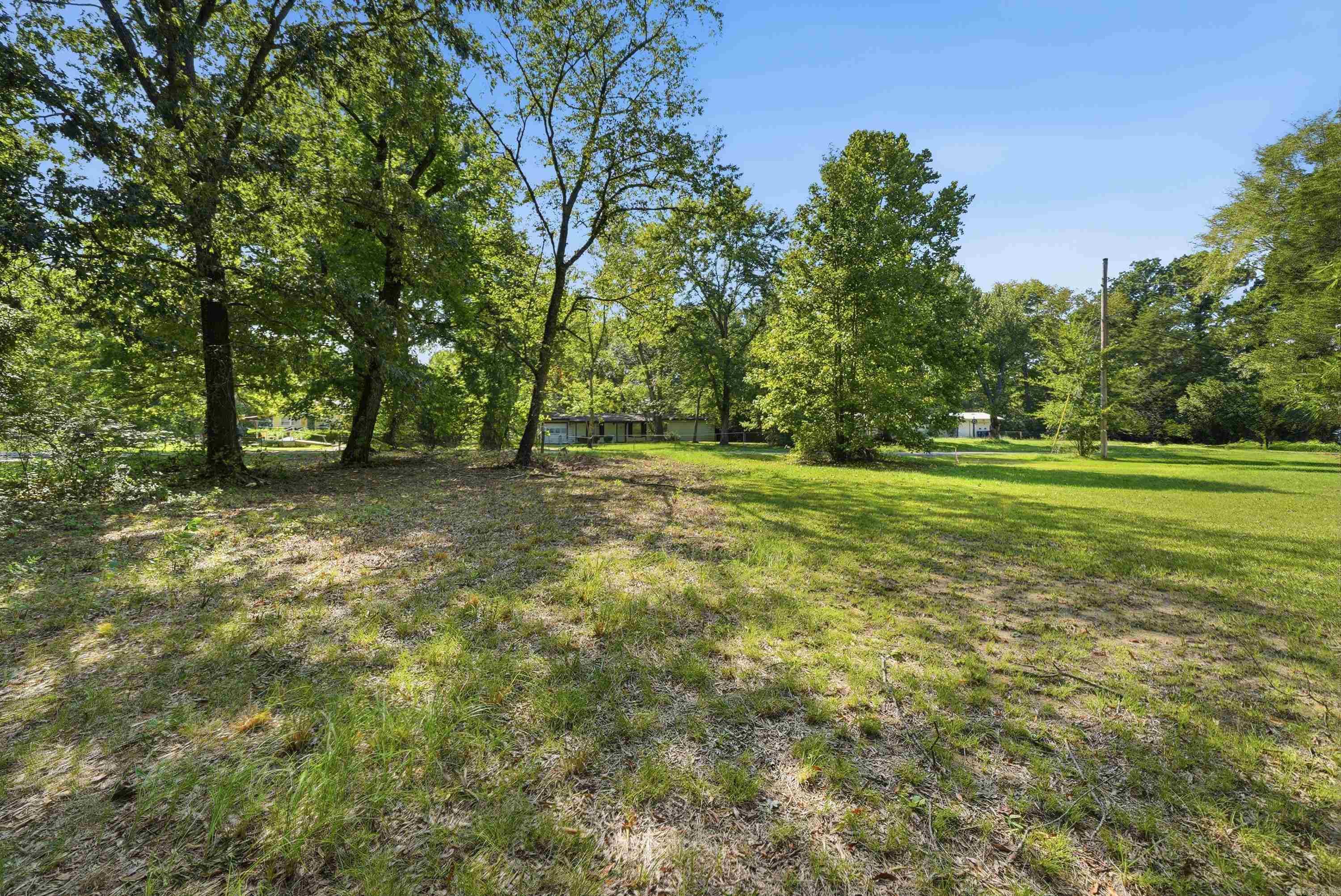 11 E Mobbs Circle — photo 5