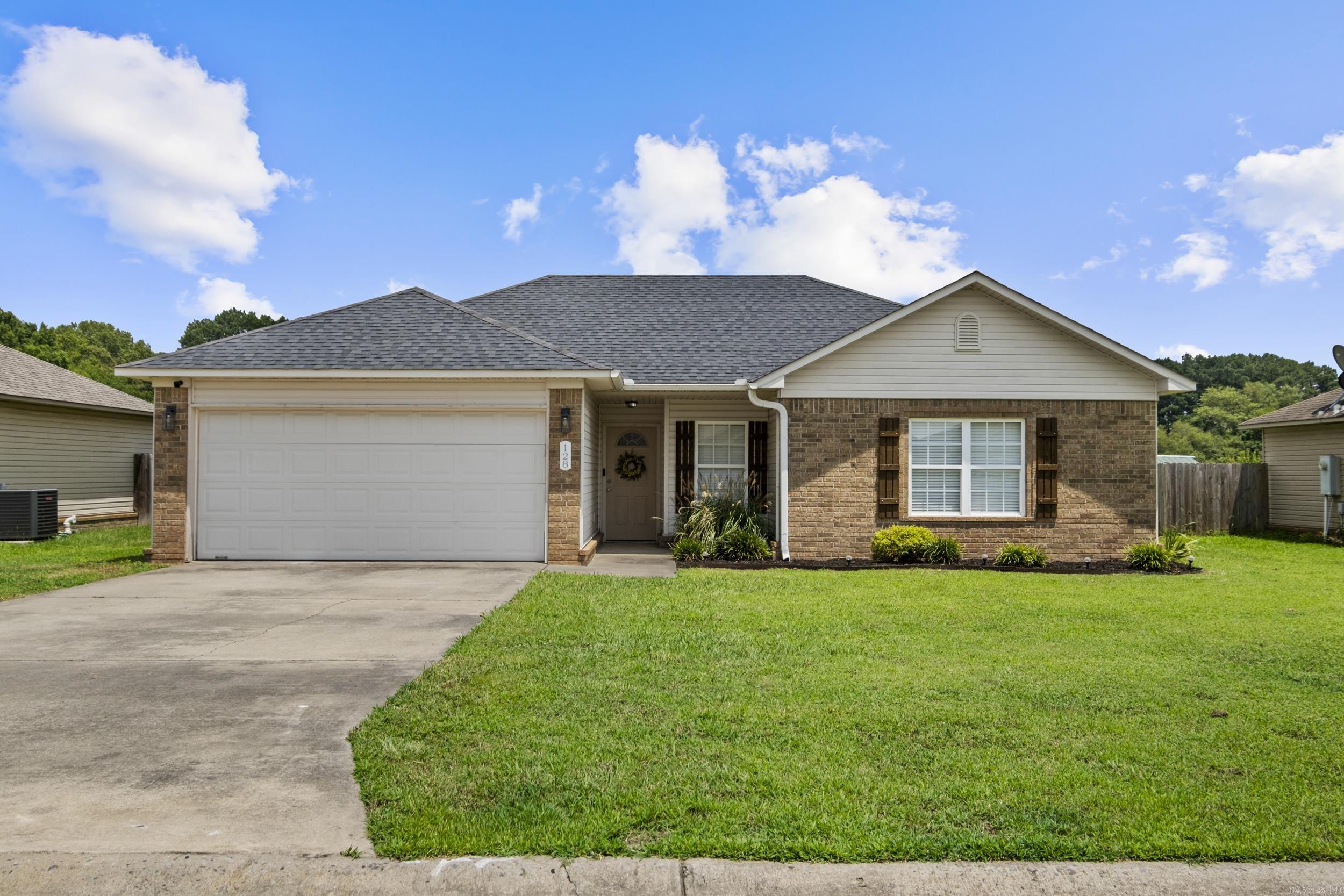 128 Angel Lane — photo 4