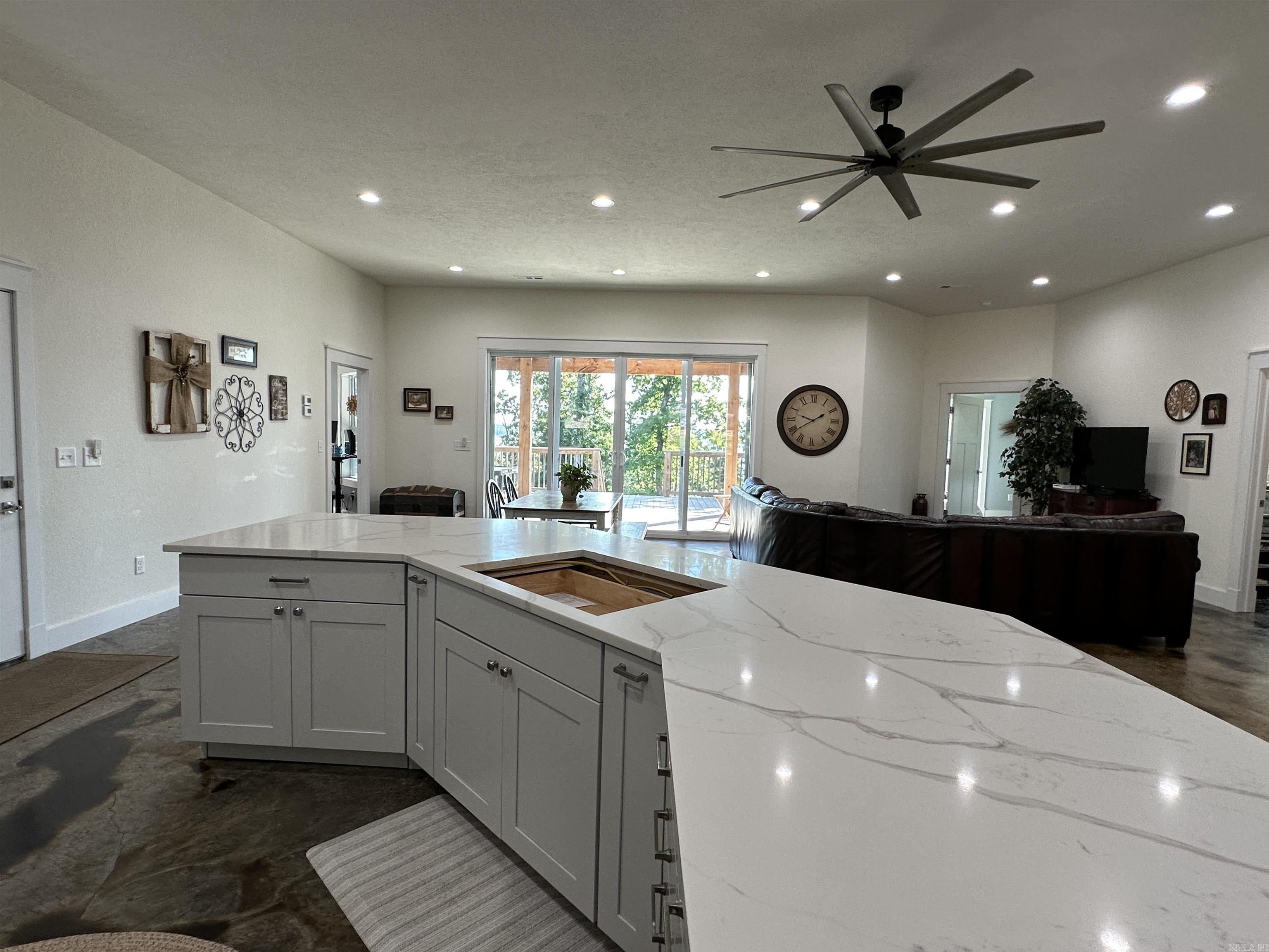 274 Katydid Lane  Yellville, AR