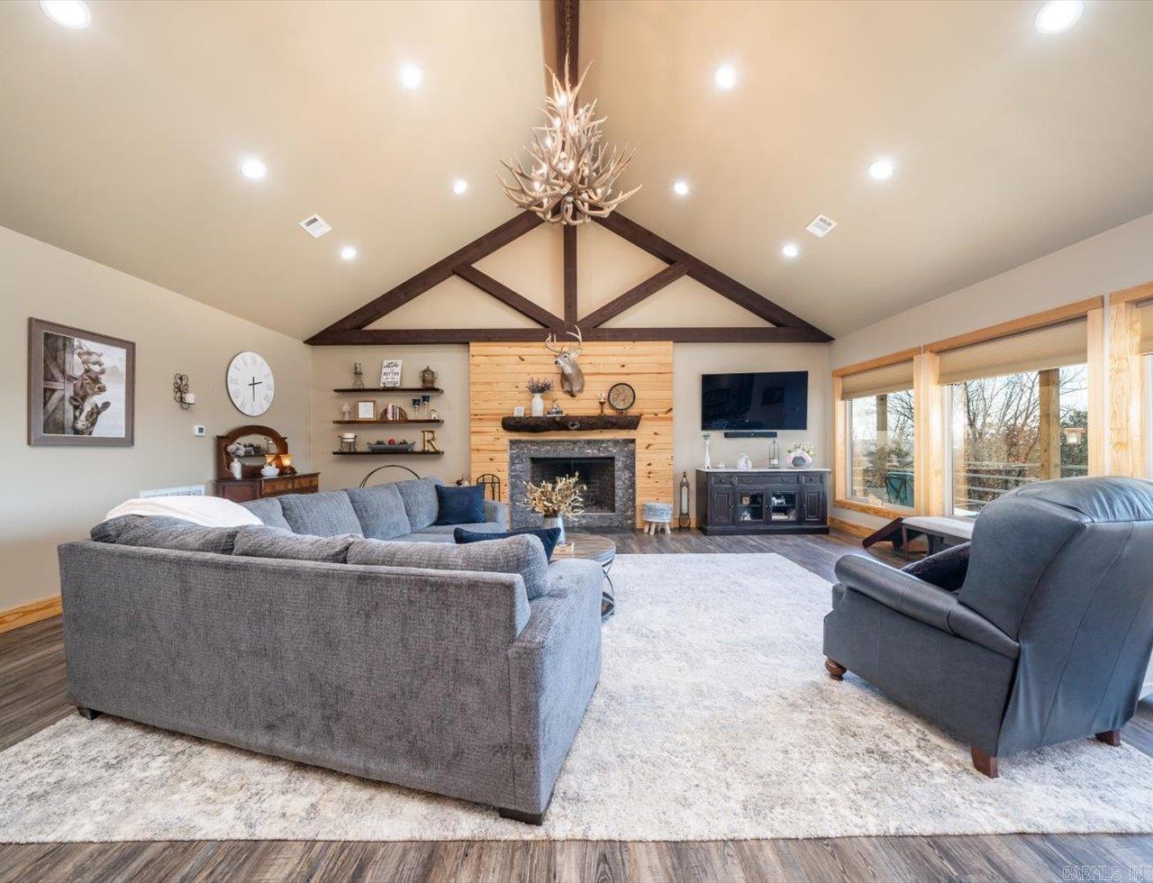 2060 Nubbin Ridge Rd  Royal, AR