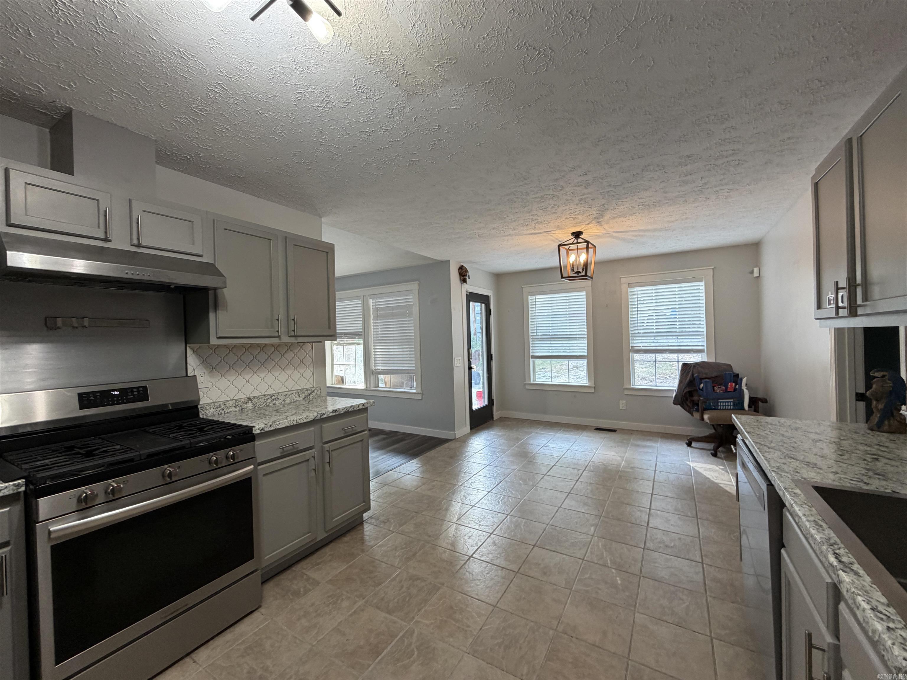37 Valley Forge Drive Mountain Home, AR 72653
