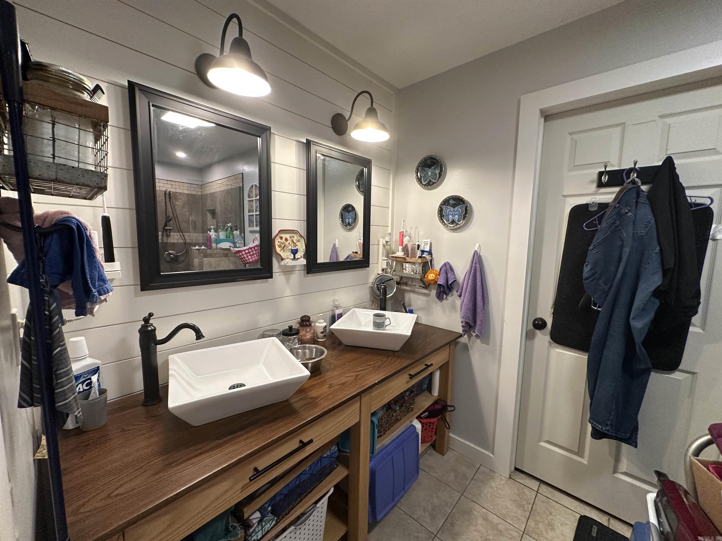 37 Valley Forge Drive  Mountain Home, AR