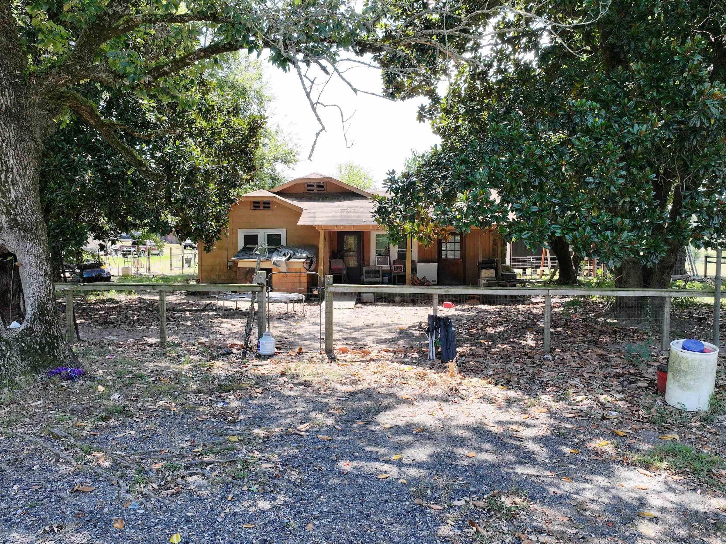 3147 HWY 70 Bonnerdale, AR 71933