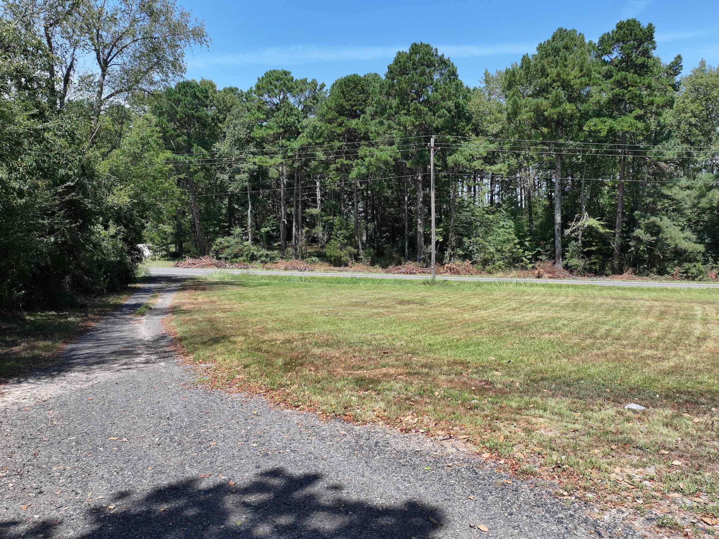 3147 HWY 70 Bonnerdale, AR 71933