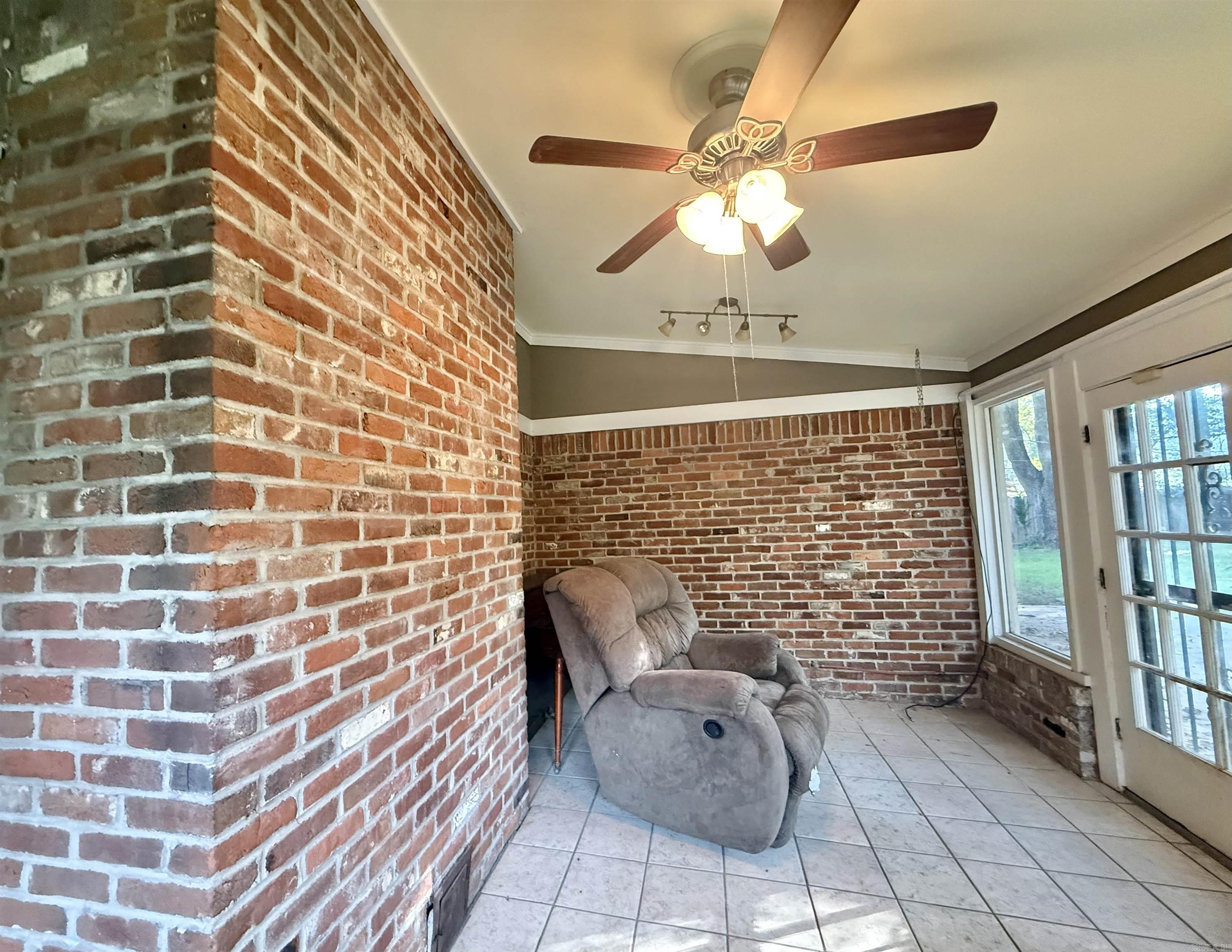 1005 cherry  West Memphis, AR