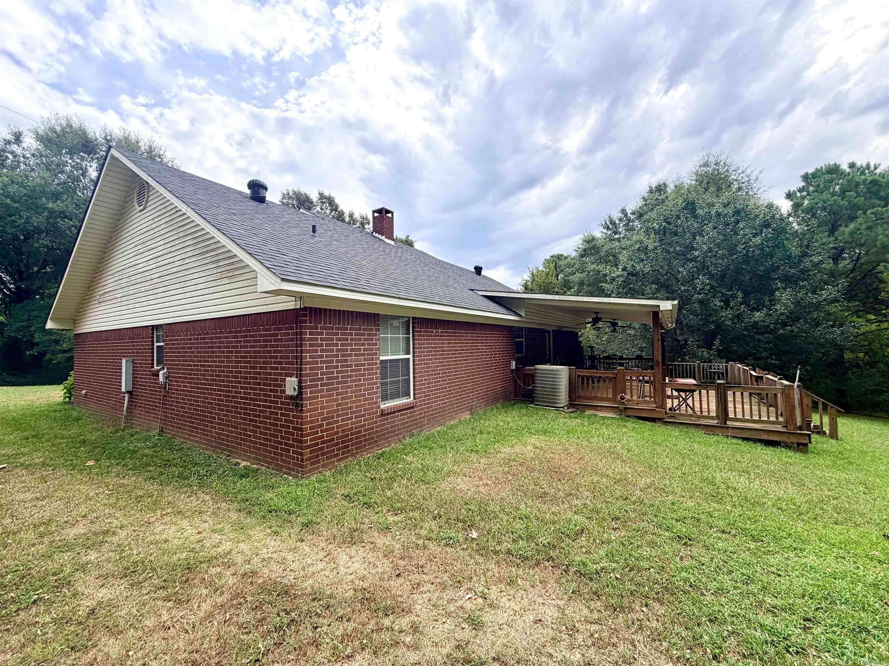 120 McWhorter Road  Lockesburg, AR