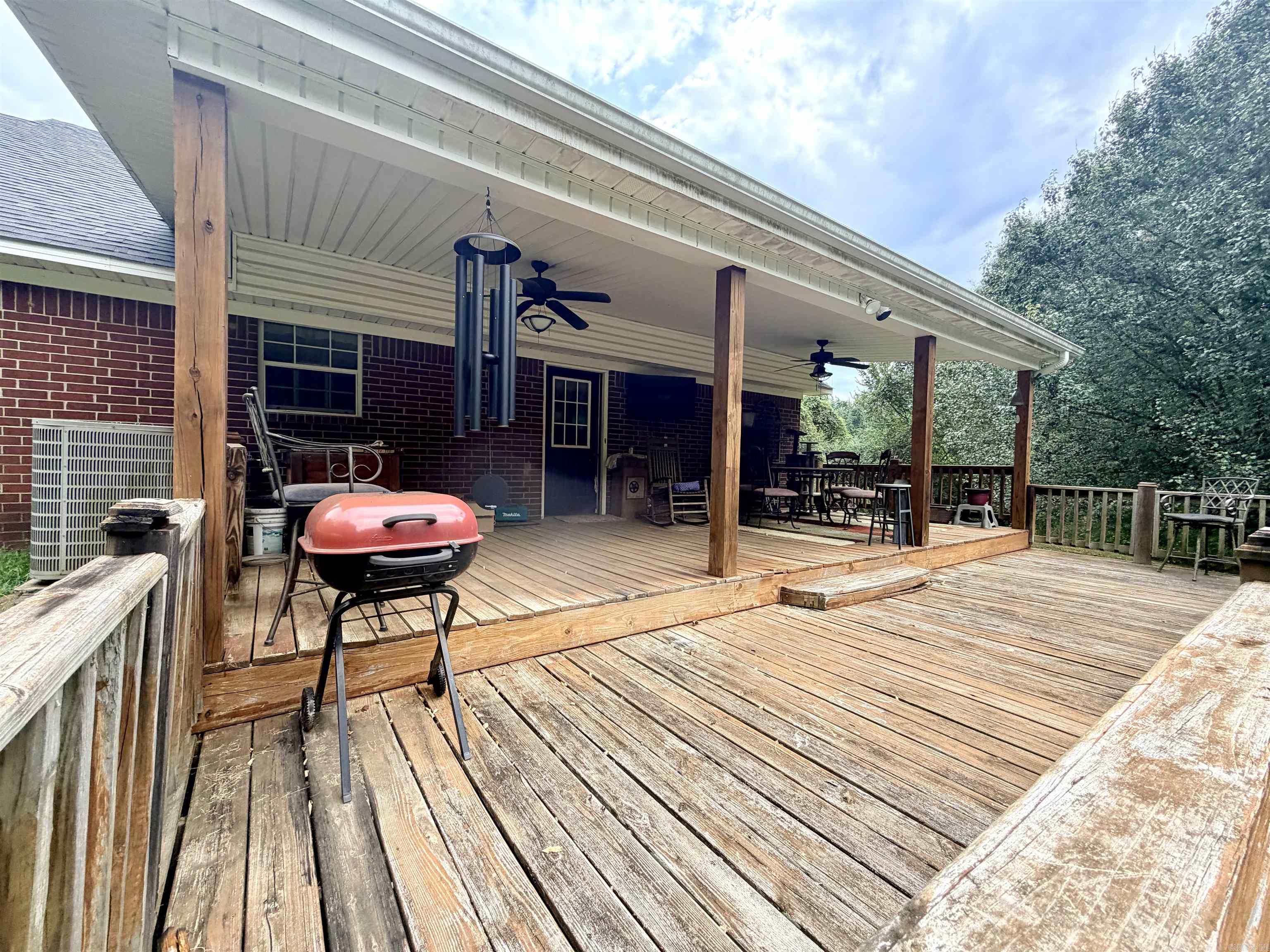 120 McWhorter Road  Lockesburg, AR