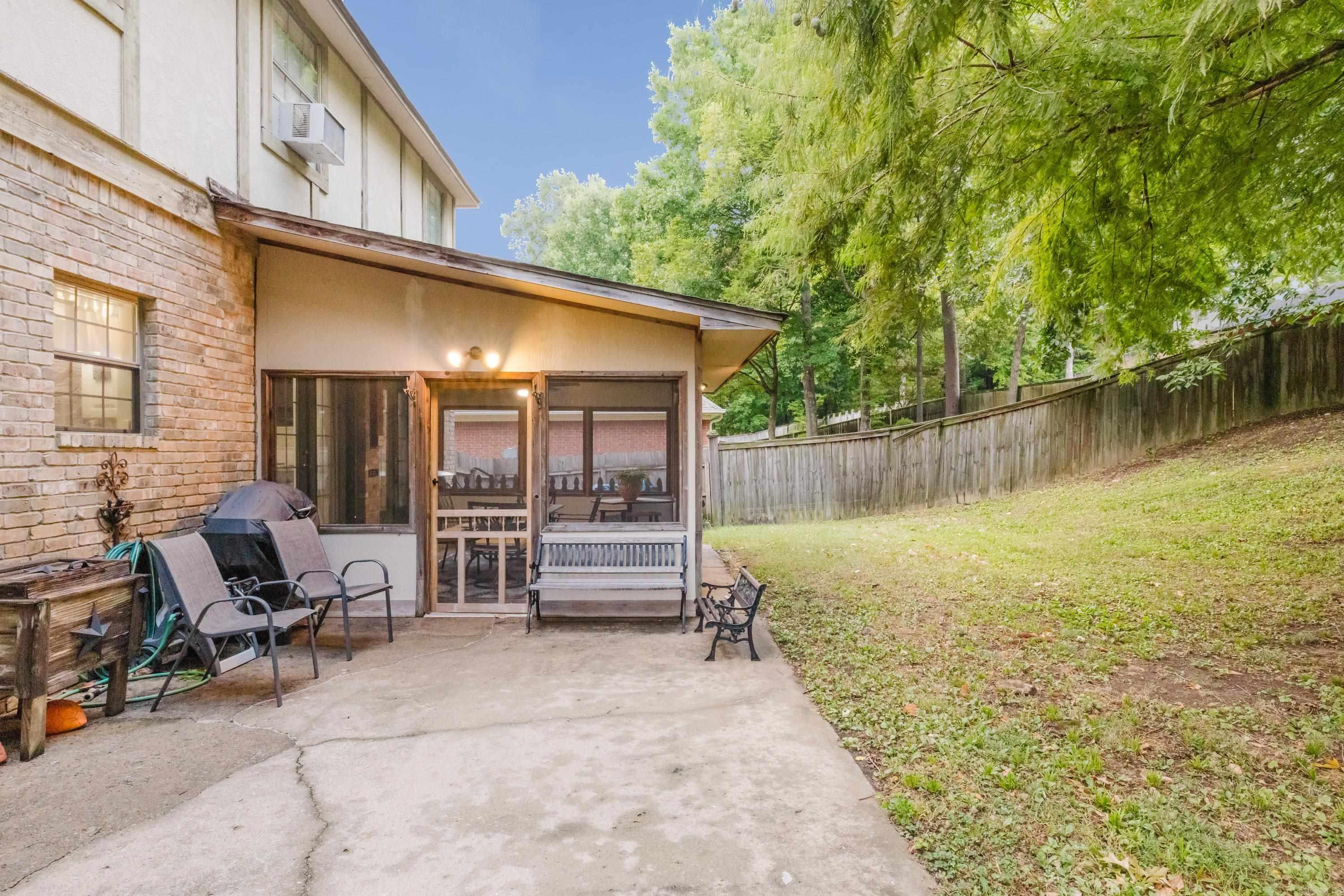 615 Miller Cove  Benton, AR