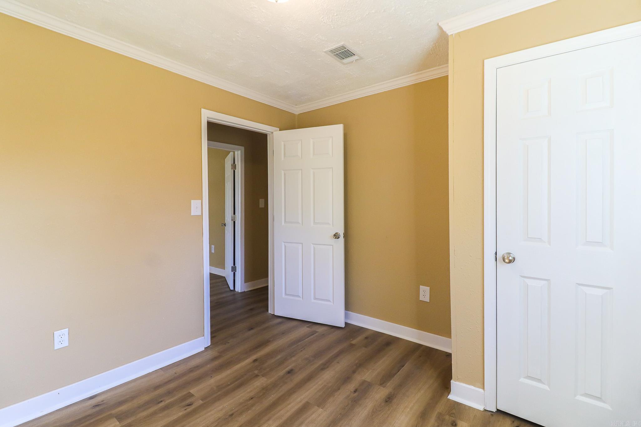 1609 Granger  Jonesboro, AR