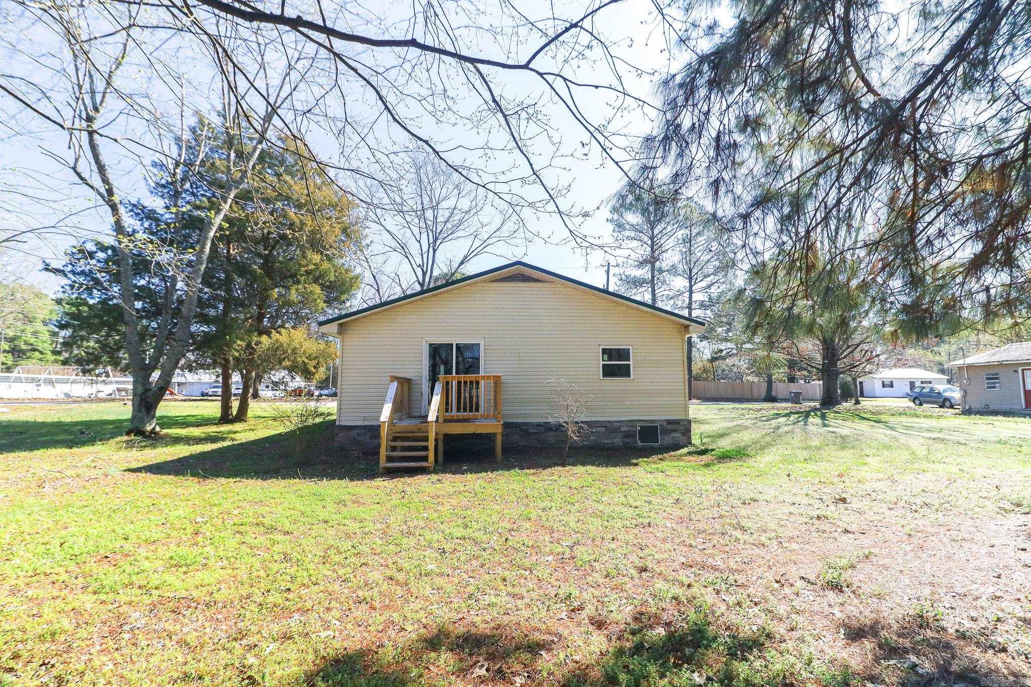 1609 Granger  Jonesboro, AR