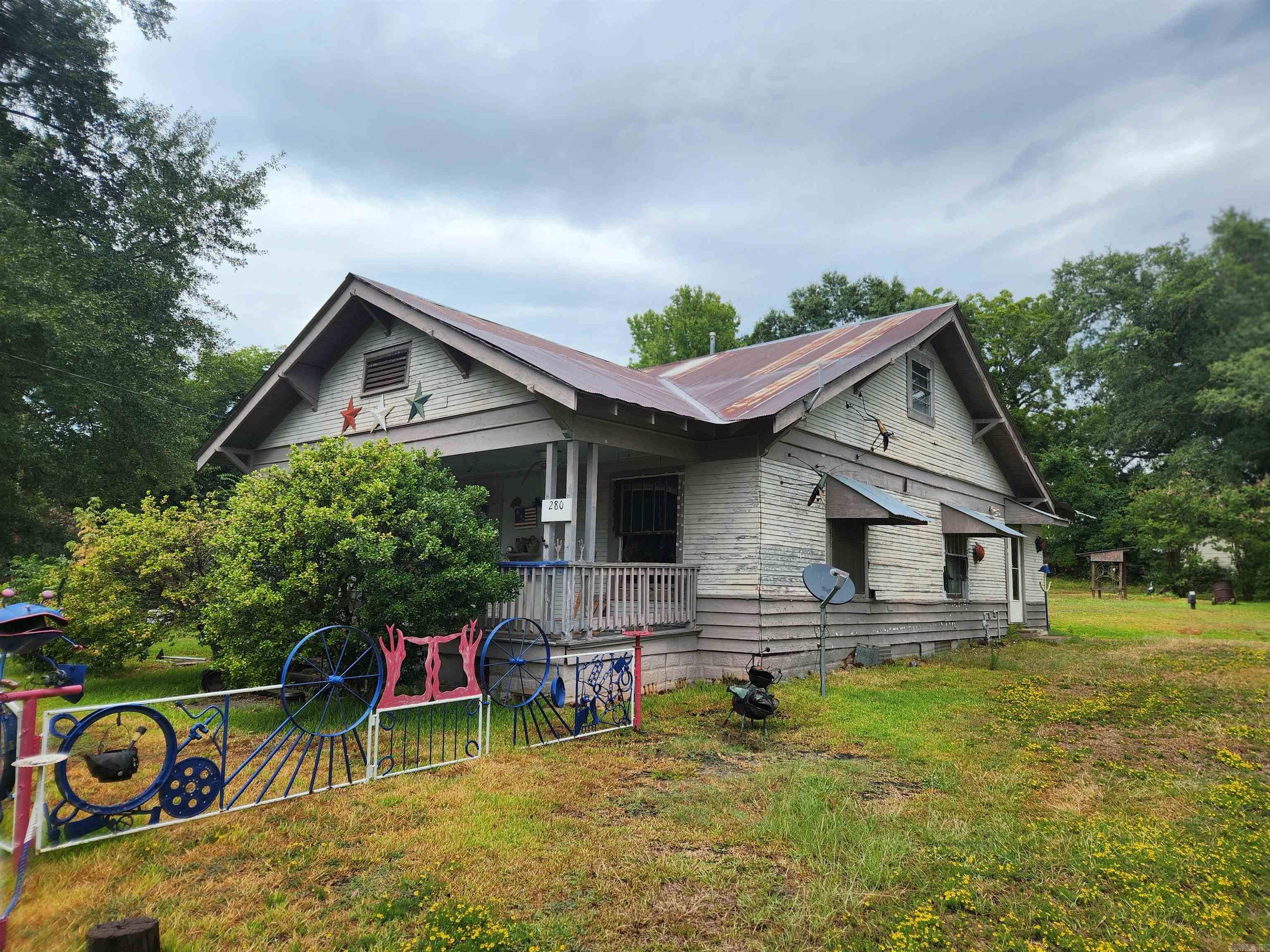 280 W Second St  Kingsland, AR