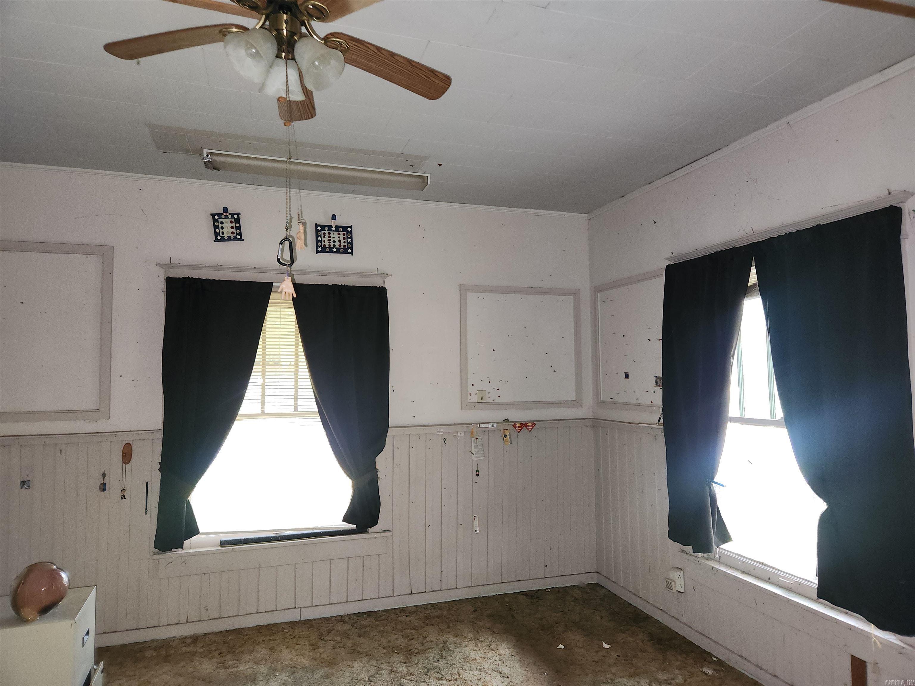 280 W Second St  Kingsland, AR