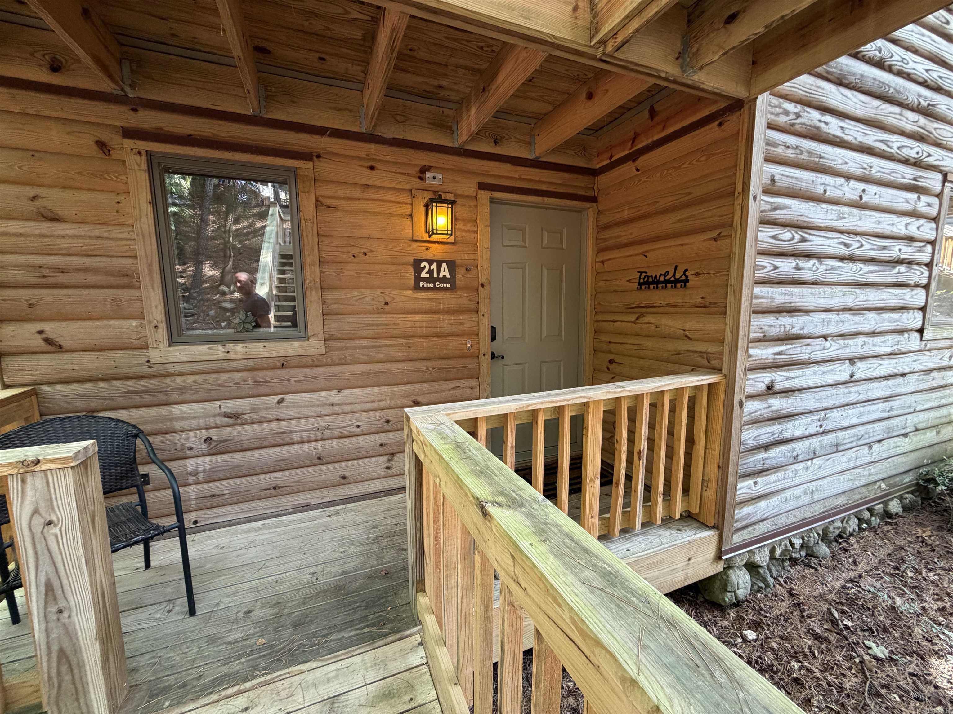 21  Pine  Mount Ida, AR