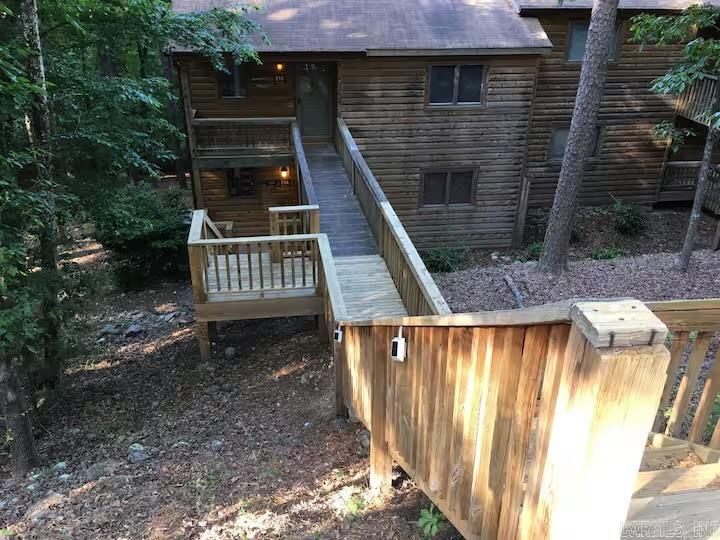 21 Pine  Mount Ida, AR