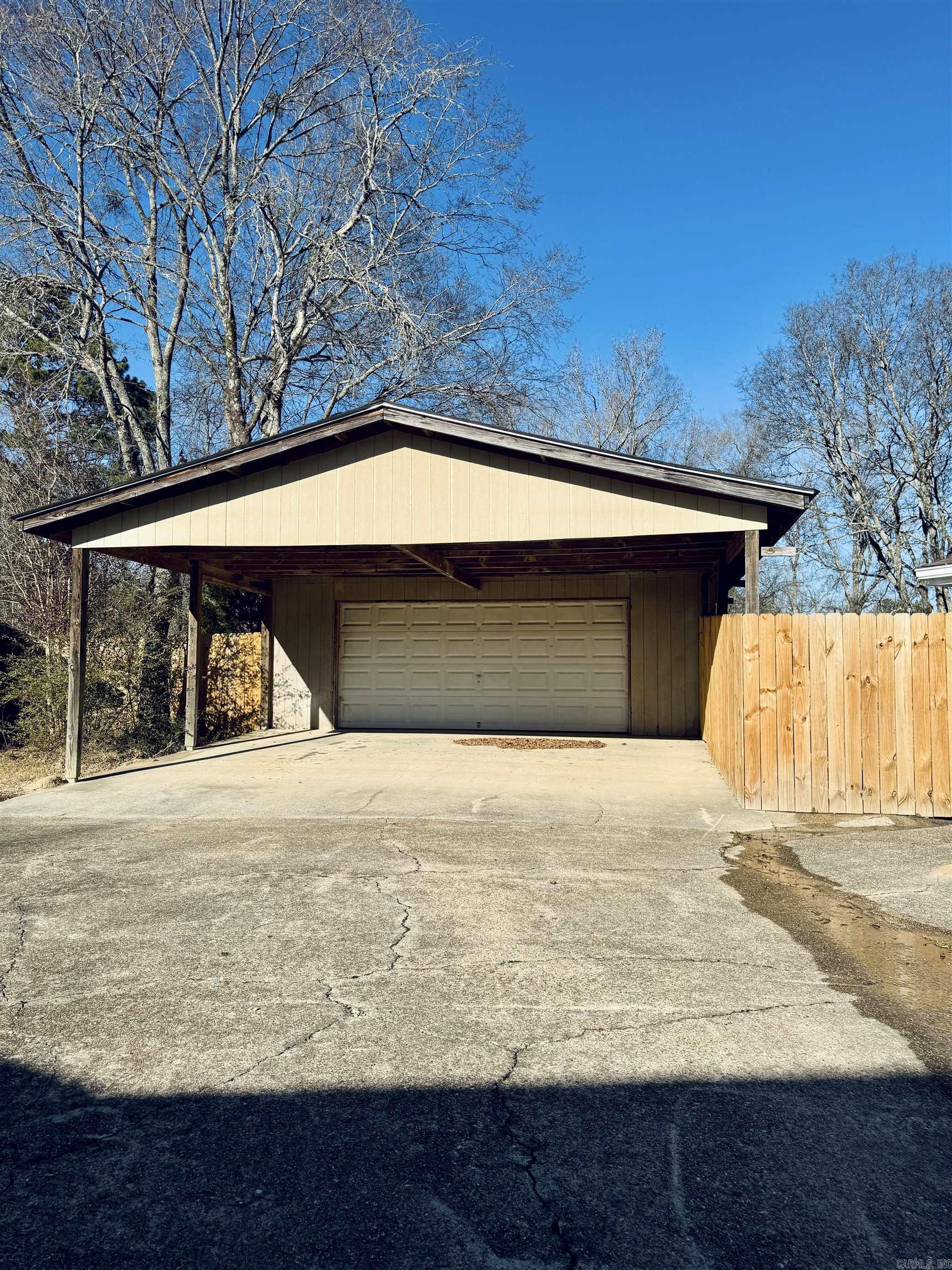 624 E Broadway  Glenwood, AR