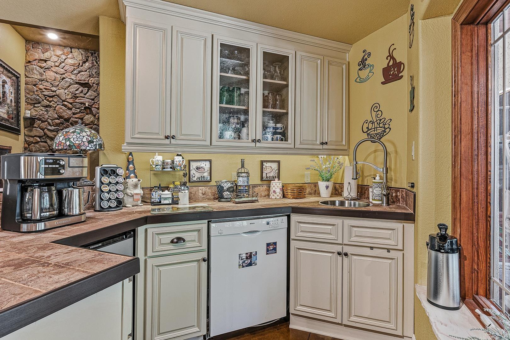318 Greene 792 Road Paragould, AR 72450